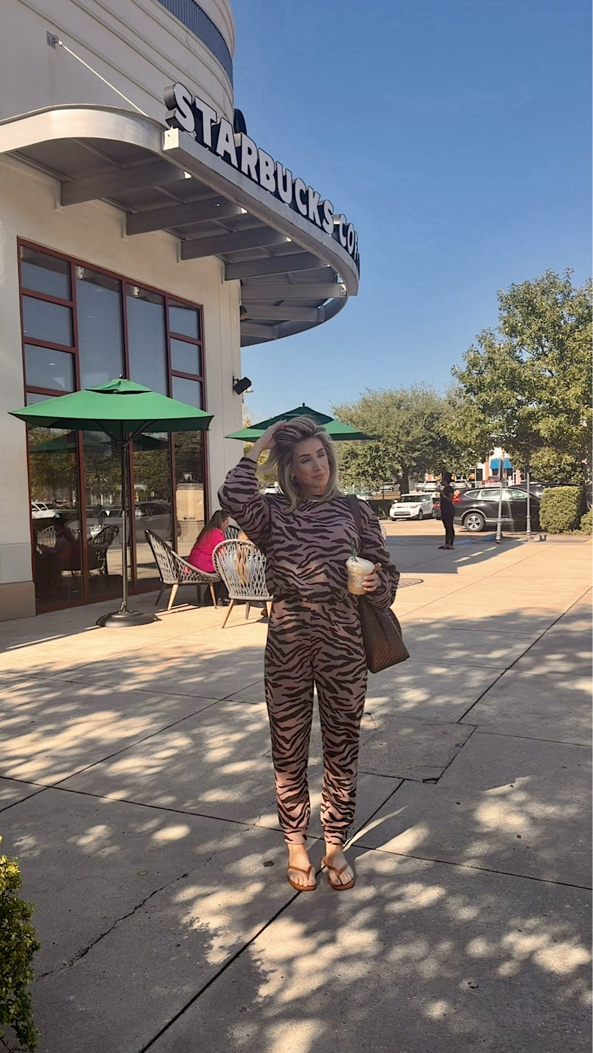 Comfy for ☕️. 🐆

Fall outfits women over 50, casual fall outfits,  mom style, mom outfits