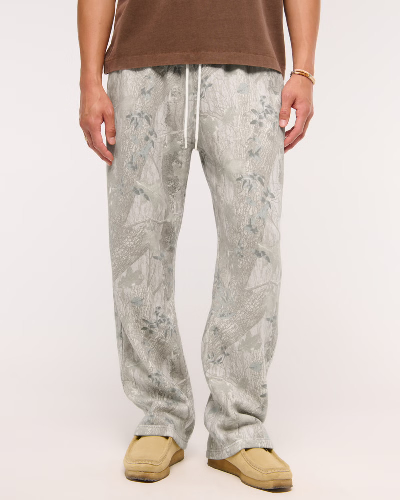 Men's Essential Baggy Open-Hem Sweatpant | Men's | Abercrombie.com | Abercrombie & Fitch (US)