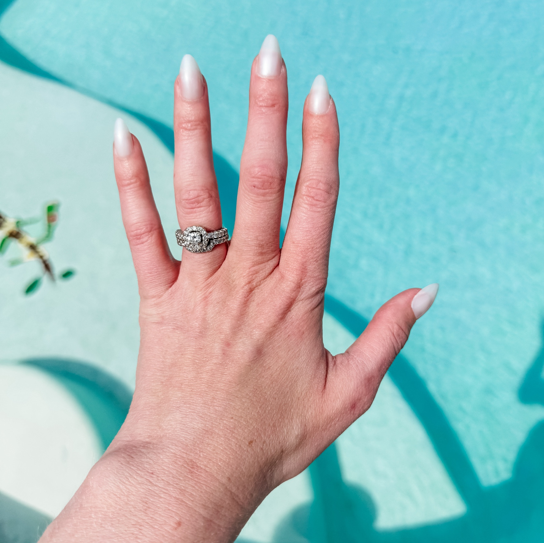 Loving these press on nails!! 

#LTKBeauty #LTKStyleTip