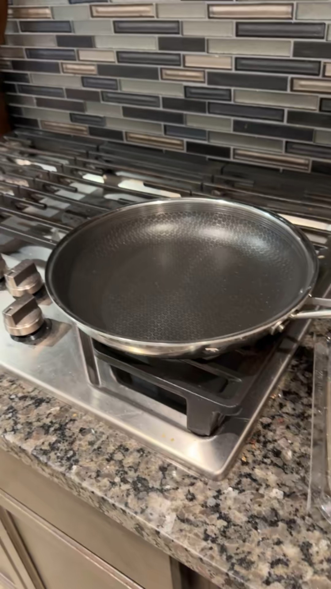 A nonstick pan they can go in the oven, and in the dishwasher. 

#LTKHome