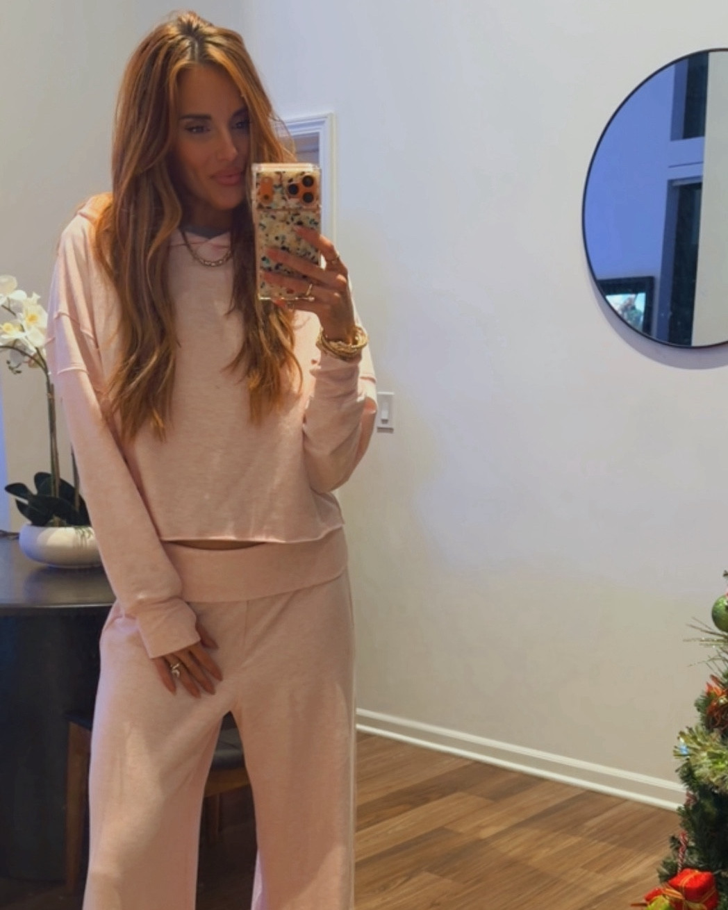 Most comfy lounge set with the most amazing mules! 

#LTKGiftGuide #LTKActive #LTKSaleAlert