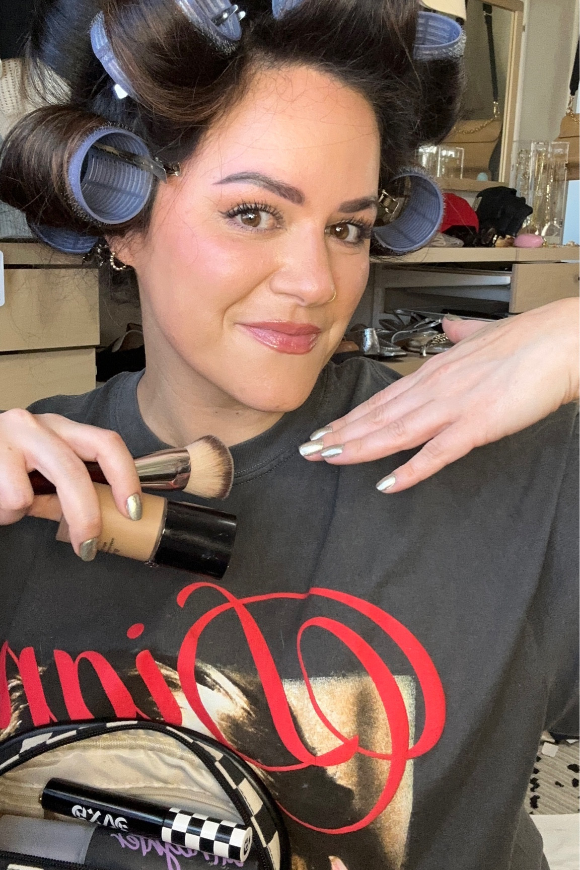 Makeup faves for a photo shoot - photo ready makeup 
Primer perfect for large pores 
Foundation color 6.5 
Concealer color 2n 
Bronzer color: happy sol 
The best neutrals eye shadow pallet 
Lip liner : anywhere caffeine 
Lip oil/gloss: Marrakech 
Blush : rose crush 

#LTKbeauty #LTKstyletip #LTKmidsize