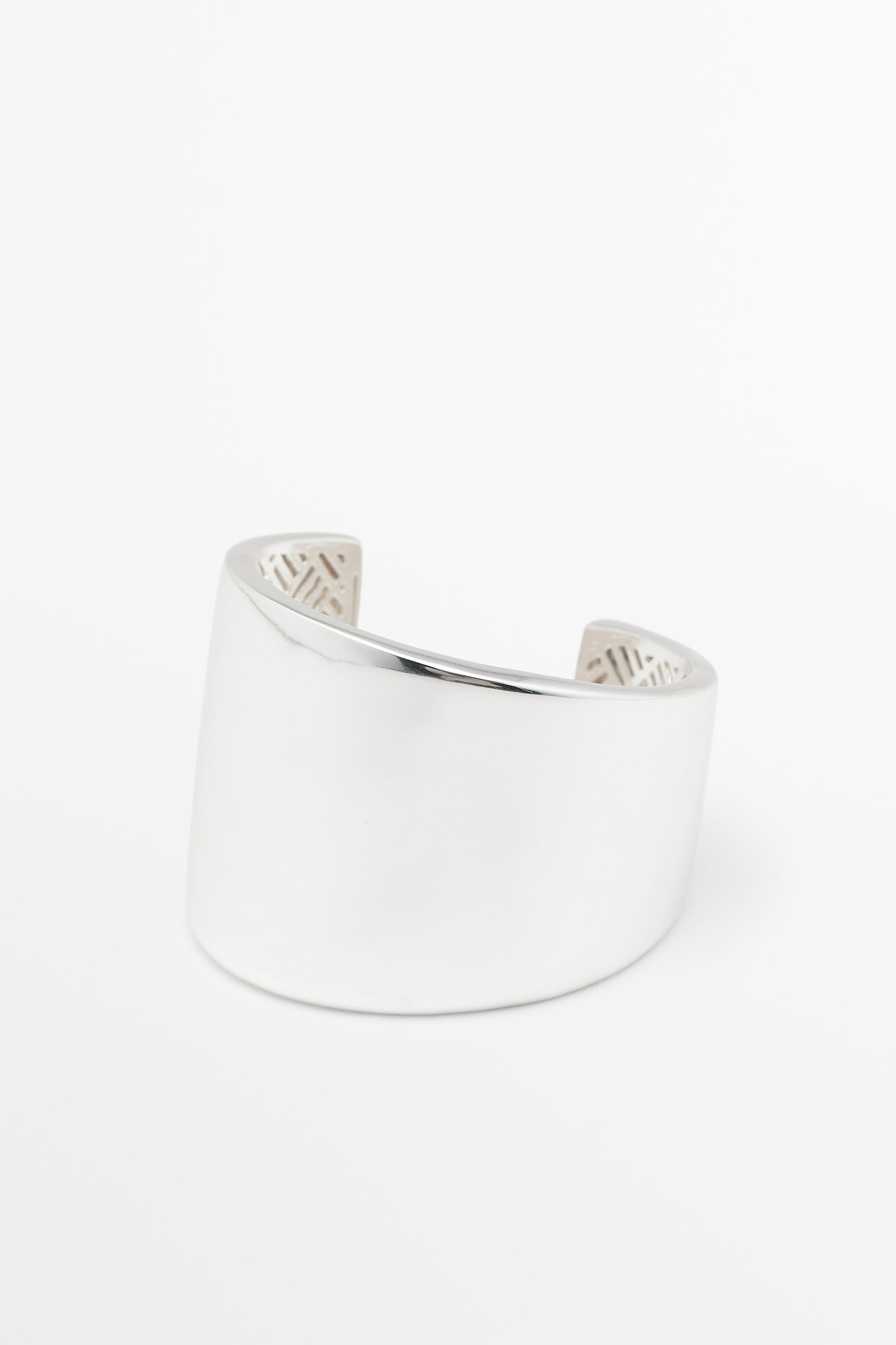 Asymmetric wide bracelet - SILVER | Massimo Dutti UK