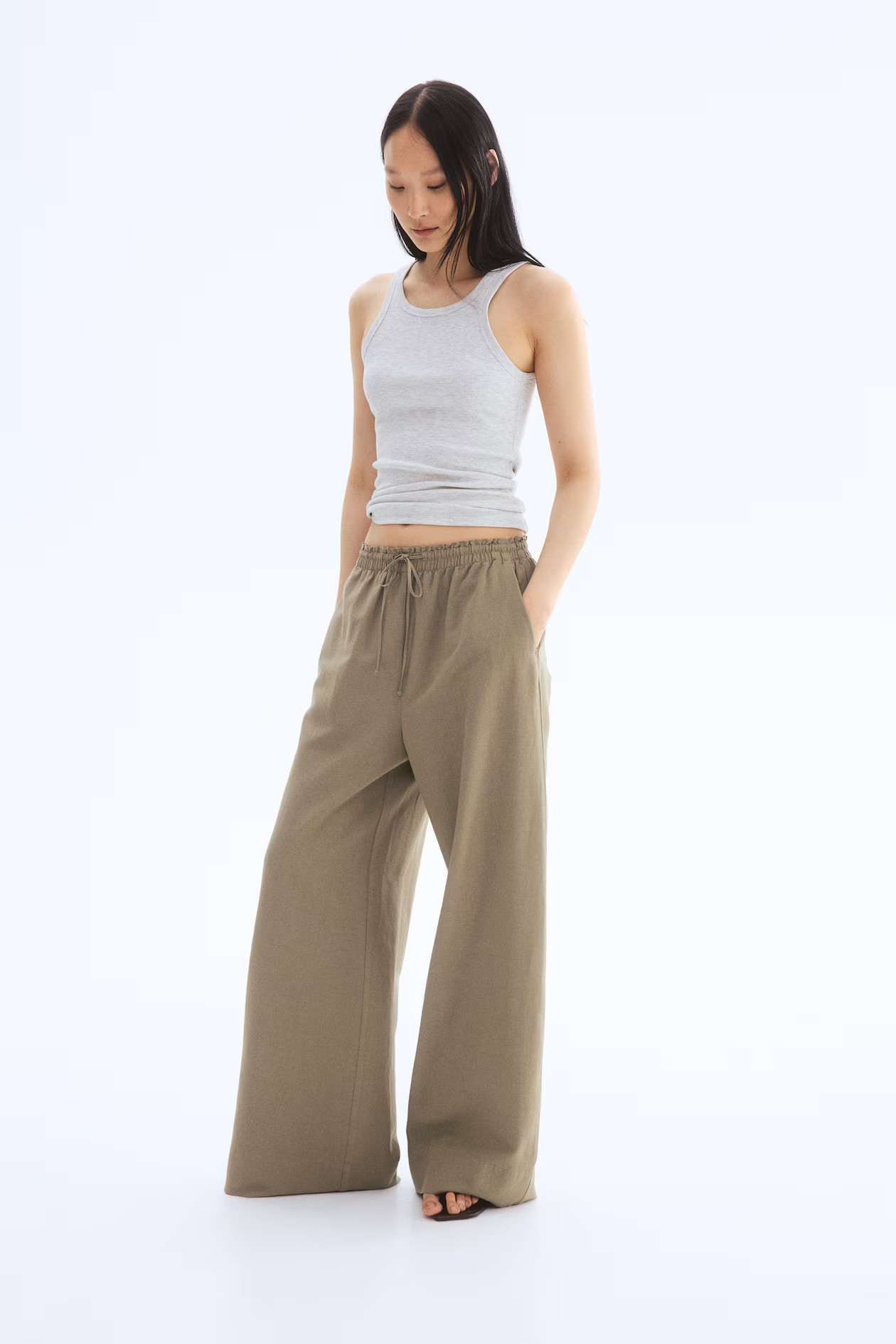Wide linen-blend trousers - Beige - Ladies | H&M GB | H&M (UK, MY, IN, SG, PH, TW, HK)