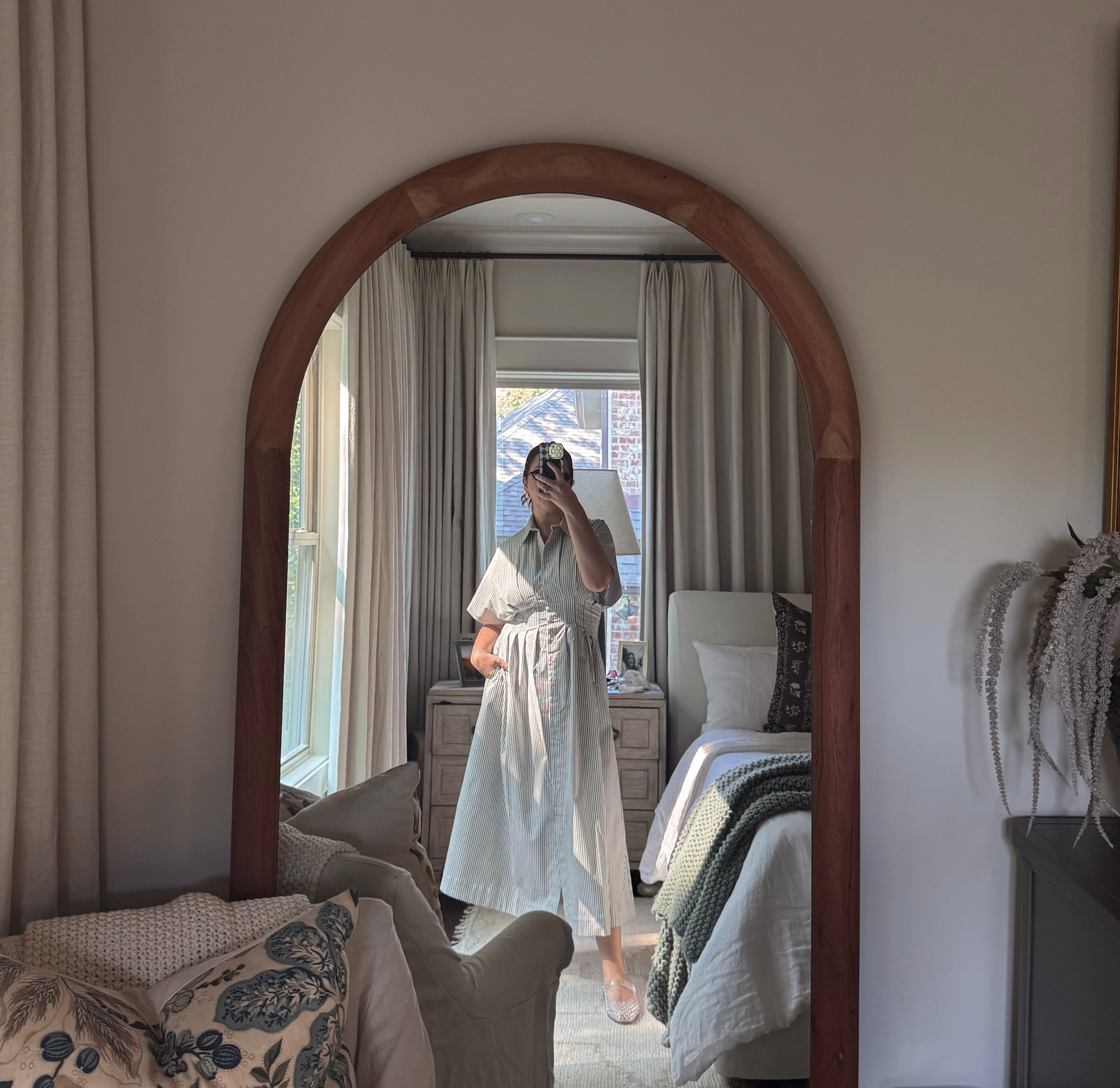 This dress with jellys - love it! 

dress l anthropologie l fall  

 