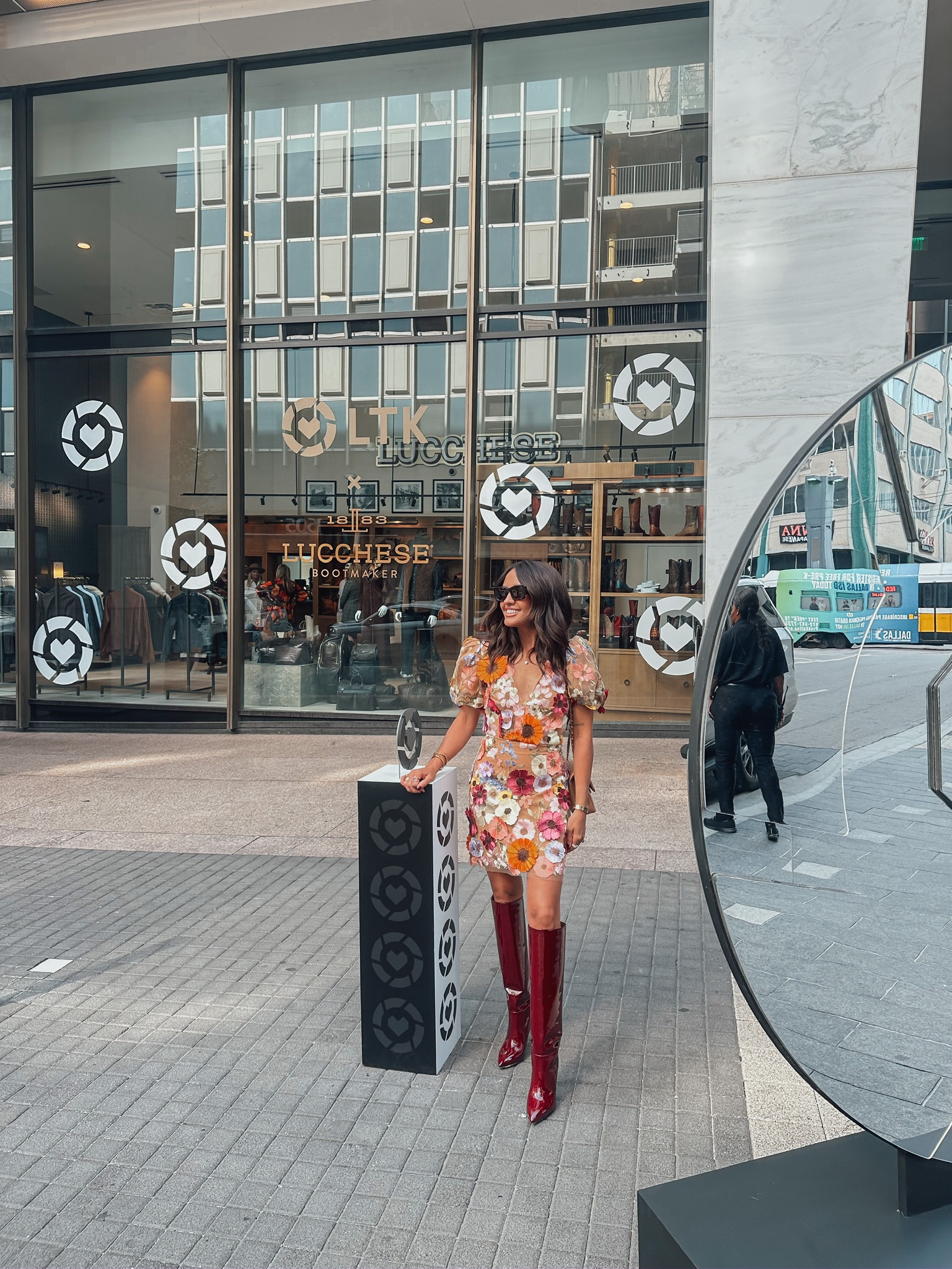 LTK CON DAY ONE OUTFIT 

#LTKHoliday #LTKstyletip #LTKCon