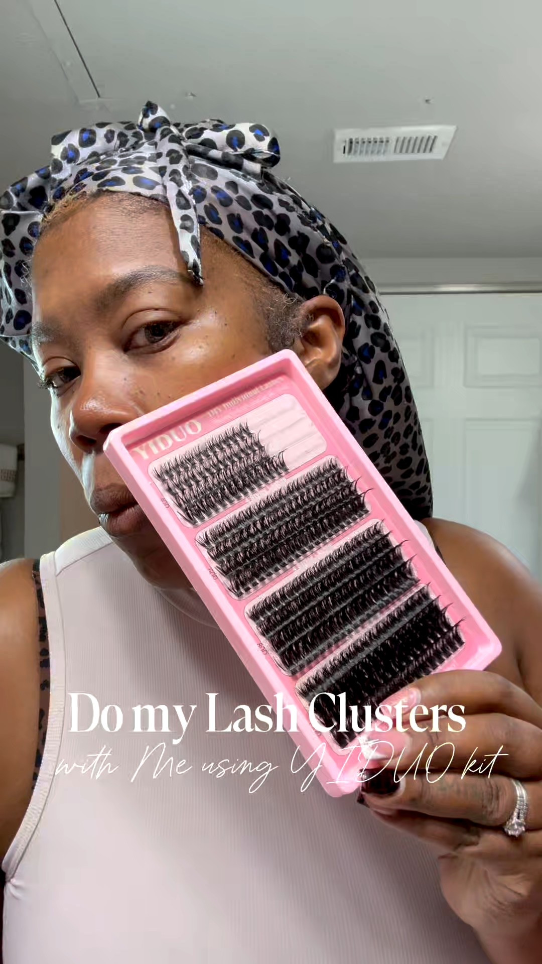 My whole left eye betrayed me this morning 😭  
Woke up with no lashes… then turned the light on and my contact fell out too. Pure chaos.

I just took everything off and restarted with my YIDUO lash cluster kit. It comes with everything I need at home — fluffy clusters, lash maps, bonder, sealer, shampoo… all of it. 

I used the Fluffy lash map today and she did what needed to be done 😂✨


#LTKgrwm #LTKselfcare #LTKBeauty