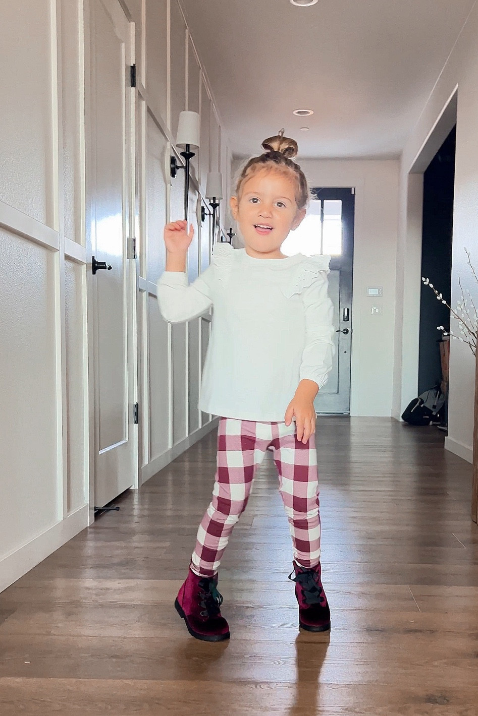 Fashion FRIDAY with Oakley! Toddler style for the holidays! 

#LTKHoliday #LTKkids #LTKstyletip