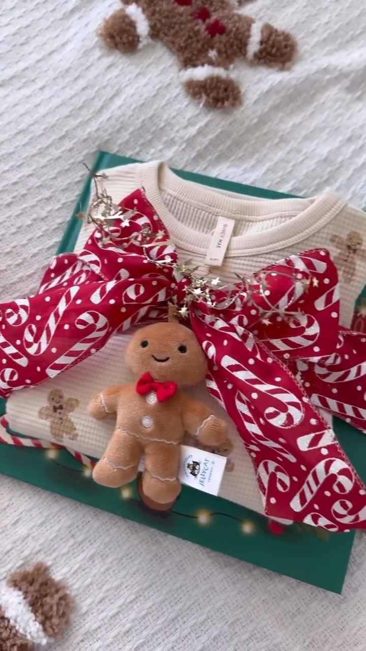 Beginning of December, I love to gift my boys a Christmas book and pajamas to kick off the month. Also added this fun ornament to put on their tree. You can also get Christmas books from your local library. 

Comment “BOOK” and I’ll send you for book and pj options!✨