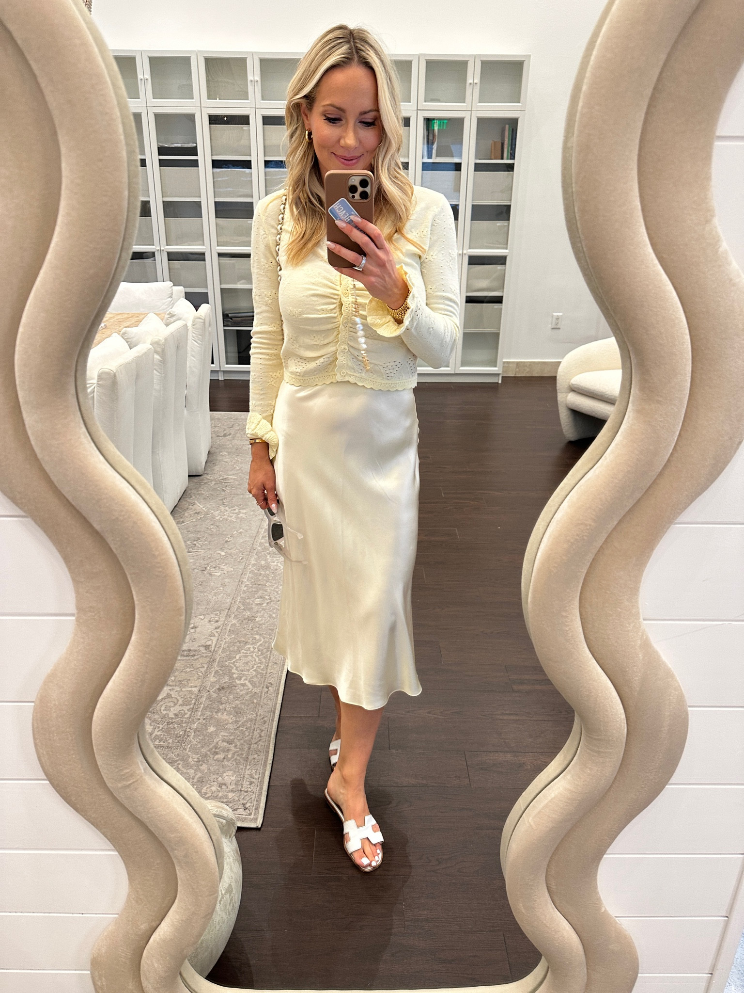 The prettiest cream set for work, Shabbat dinner, or even a casual date night 

#LTKsalealert #LTKstyletip #LTKworkwear