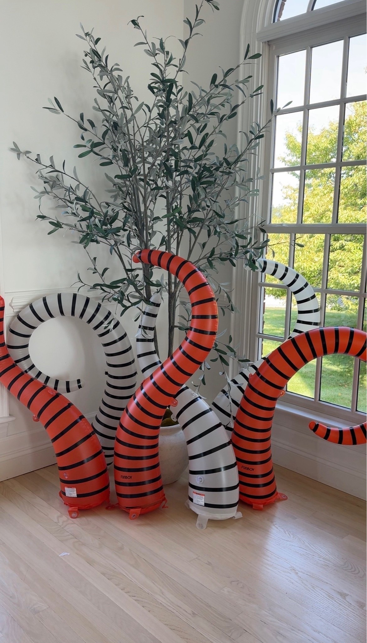 Easy, affordable, and FUN Halloween decor! 🎃