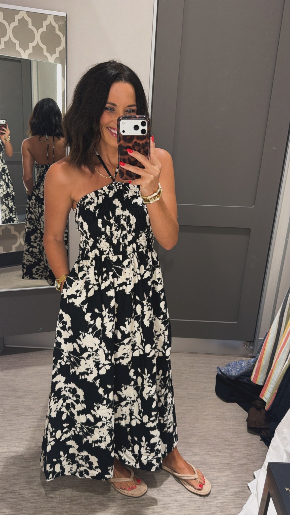 This black and white maxi is so flattering!! The pattern is perfect!

Size XS
5’3” for reference

#TargetStyle #TargetFinds #TargetFashion #MaxiDress #SummerStyle #AffordableFashion #EverydayStyle #LTKStyle #LTKCreator #TargetNewArrivals