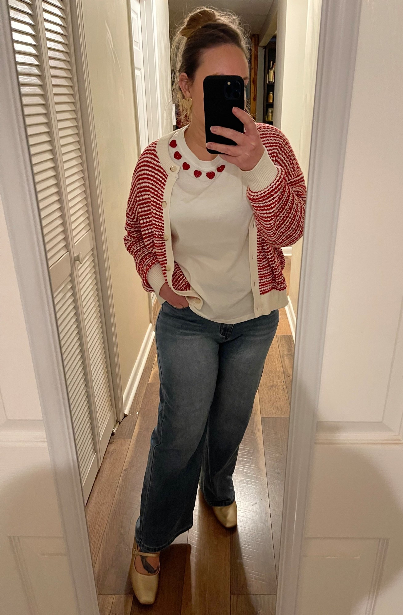 High waisted jeans, Amazon jeans, stretchy jeans, denim jeans, heart tee, vday, Valentine’s Day, red and white, red sweater, button down cardigan, cardigan sweater, Mary Jane flats, gold flats, work flats 

#LTKMidsize #LTKootd #LTKTravel