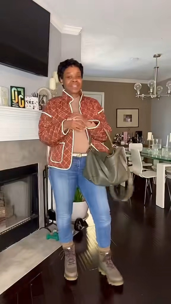 These quilted jackets give all the cozy Free People vibes without the price tag. Lightweight, perfectly oversized, and easy to layer they’re the kind of jacket you’ll end up wearing on repeat all winter. Linking my favorite colors and patterns


#FreePeopleStyle #QuiltedJacket #AmazonFashionFinds #FallStyleEdit #AffordableFallFashion #LTKFinds #FallWardrobeRefresh #LightweightJacket #ClosetConfidential #FallOOTD

#LTKFindsUnder50 #LTKOver40 #LTKootd