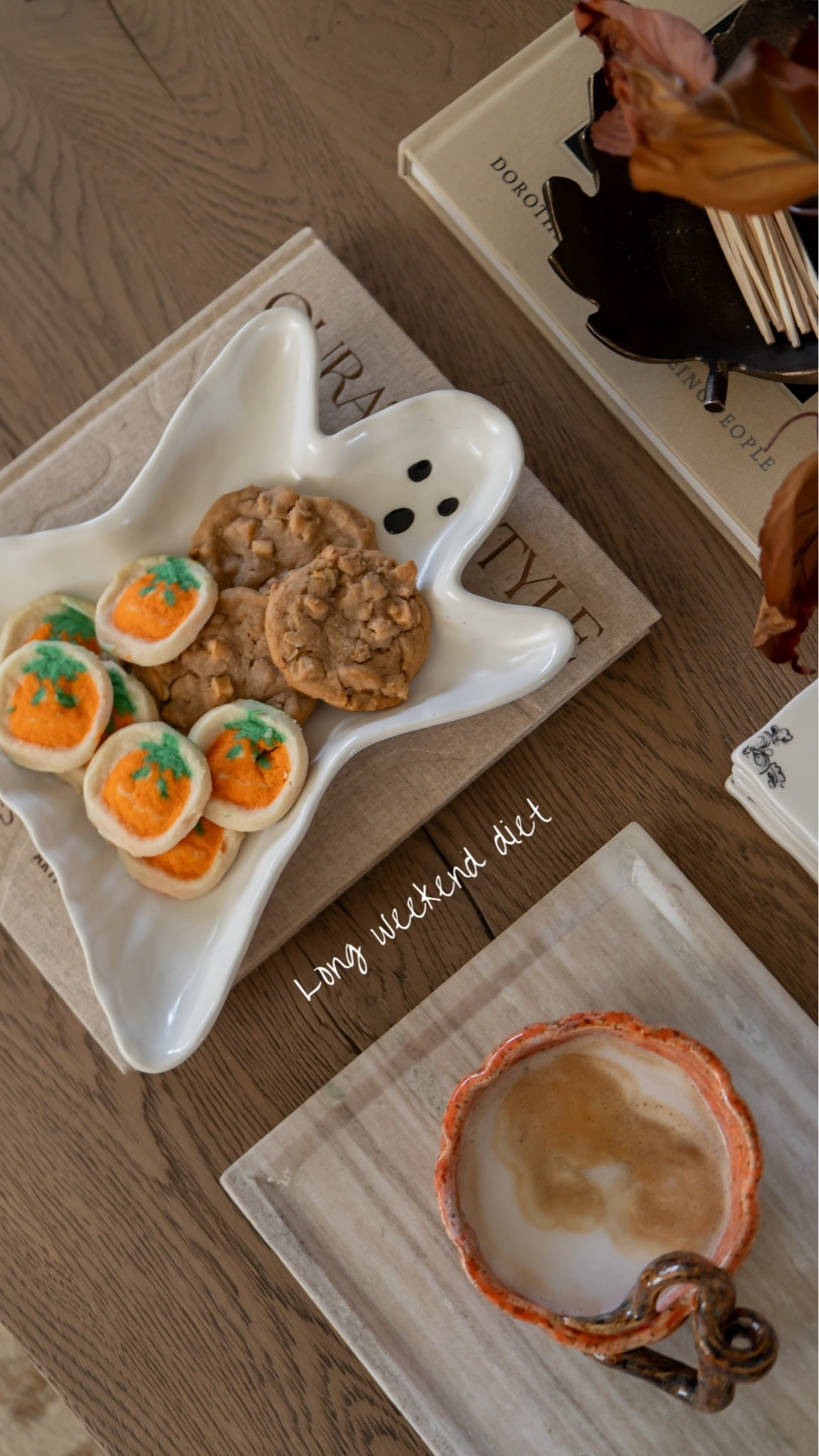 My favorite dessert plate 👻🍂

#LTKSeasonal #LTKHome #LTKSaleAlert