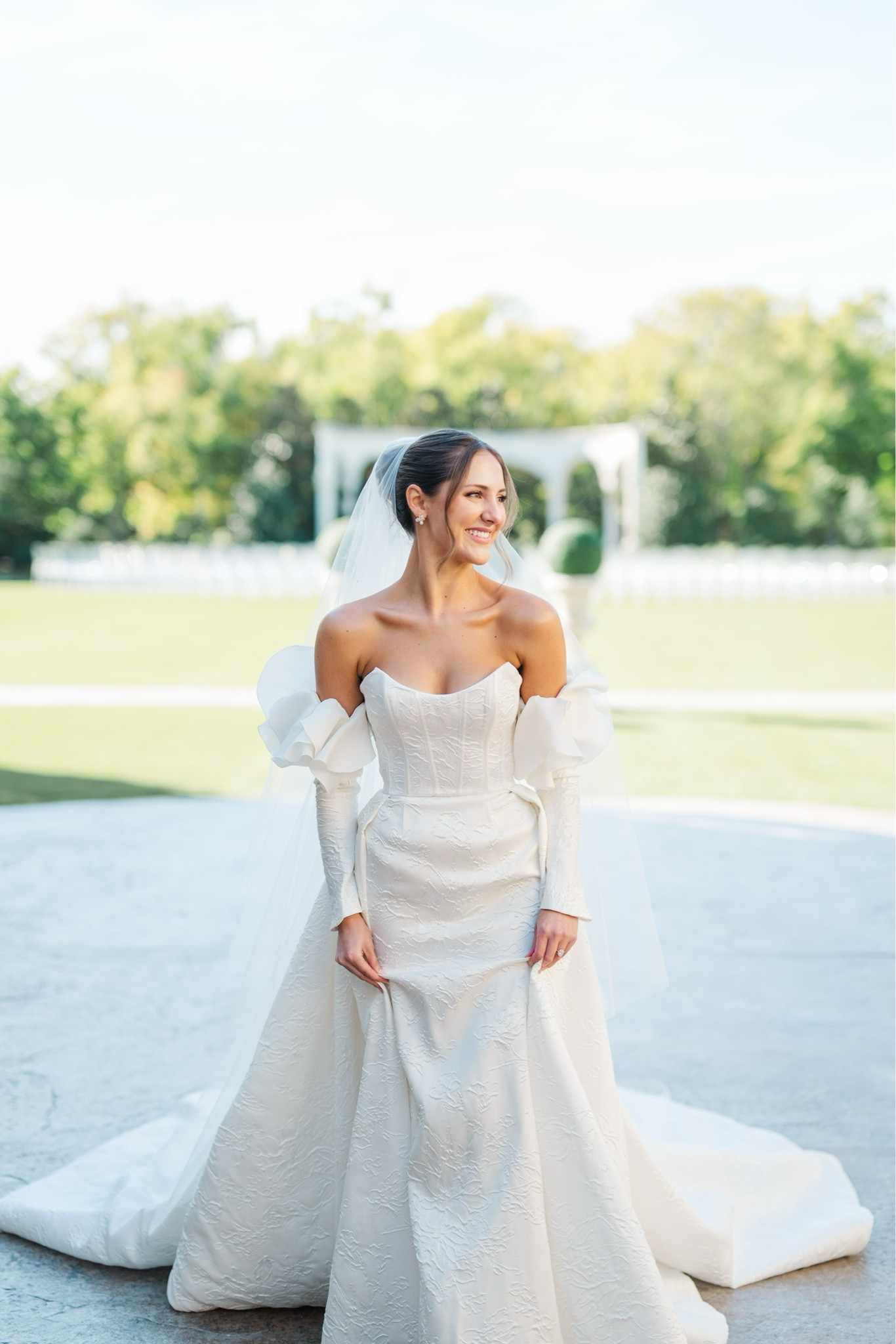 wedding accessory details 🤍💍💒

#LTKBeauty #LTKFindsUnder50 #LTKWedding