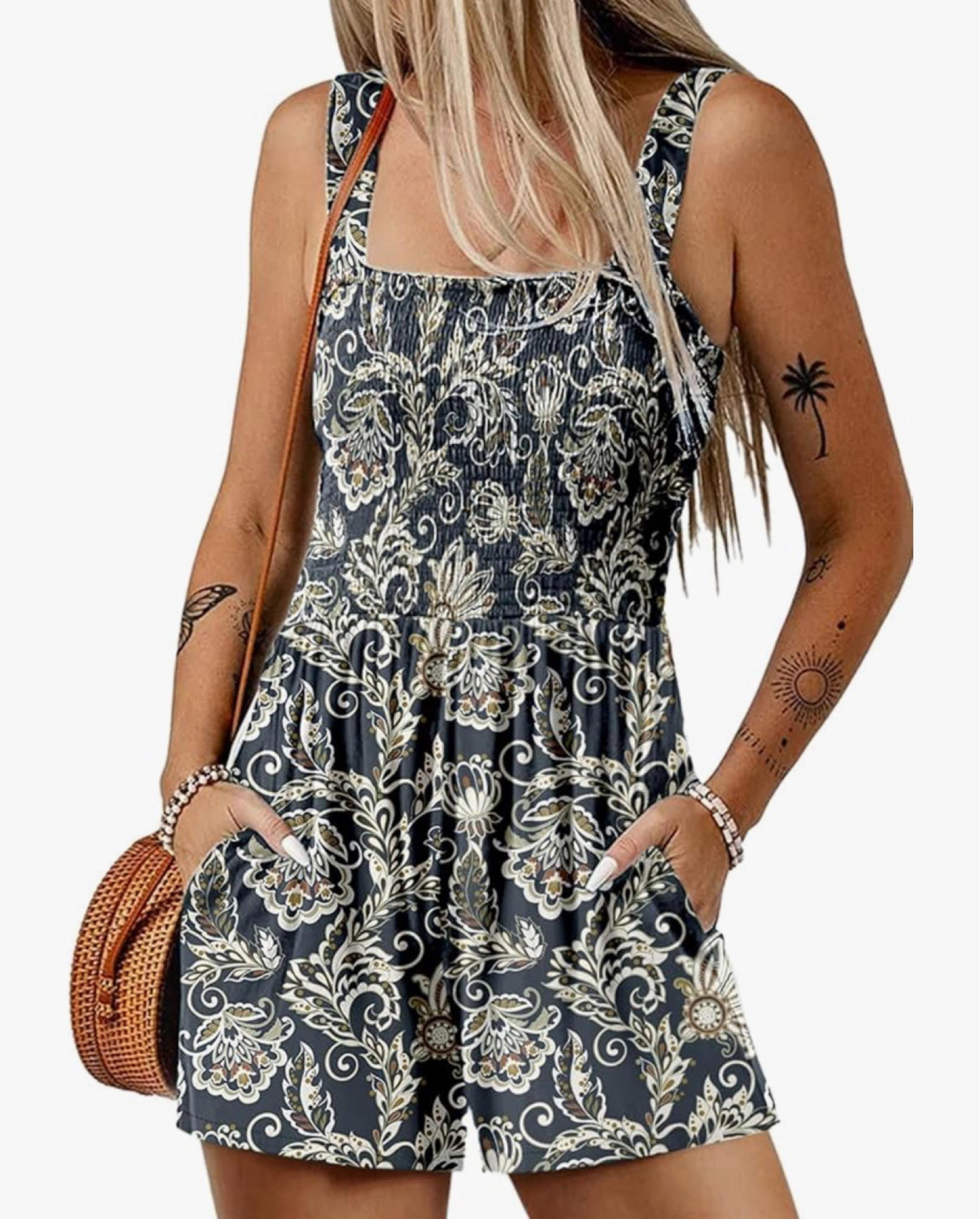 Scroll to shop Amazon summer finds on sale! Follow me for more 🫶🏻



#LTKstyletip #LTKSeasonal #LTKsalealert