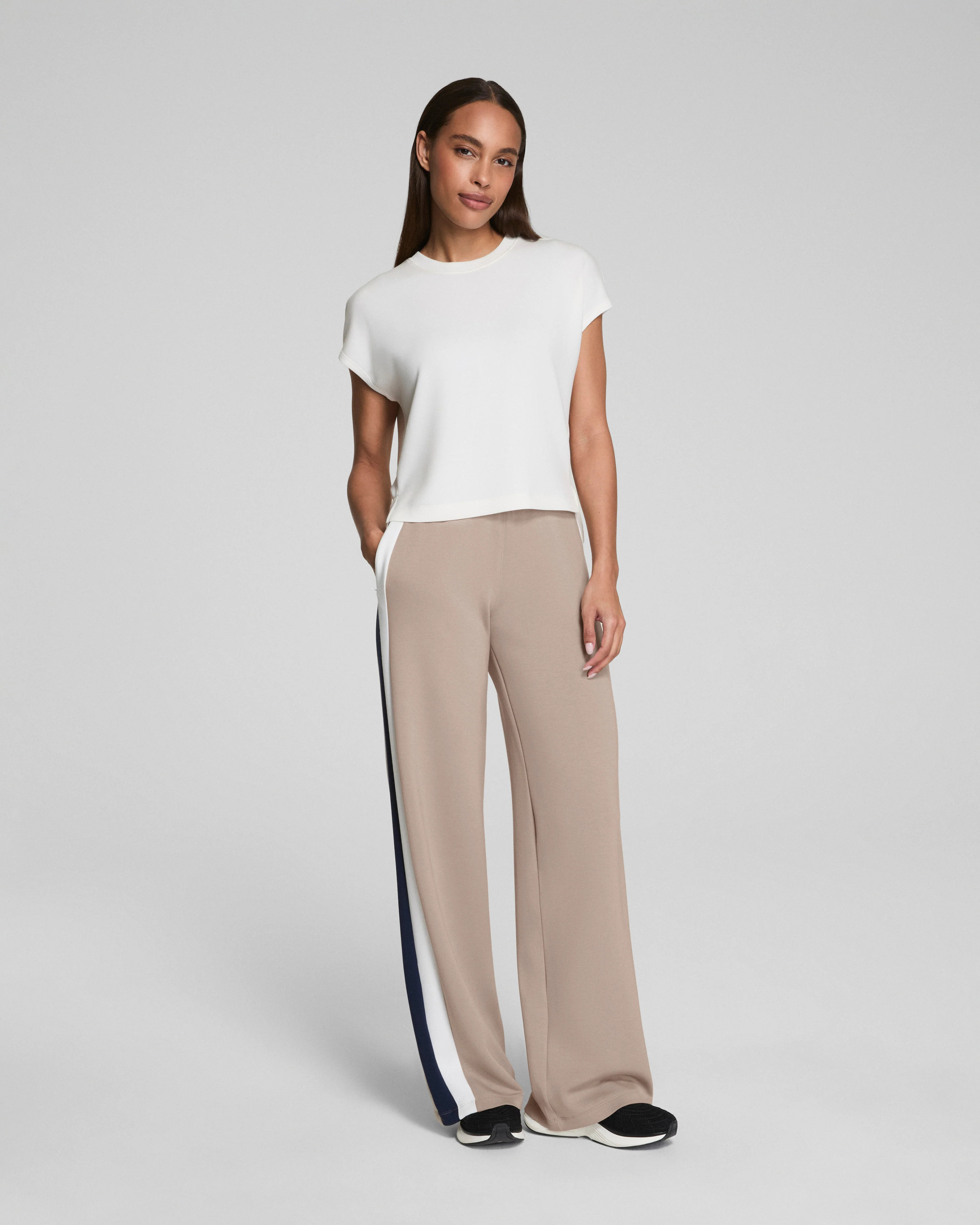 SPANX® AirEssentials Cap Sleeve Tee | Spanx Canada