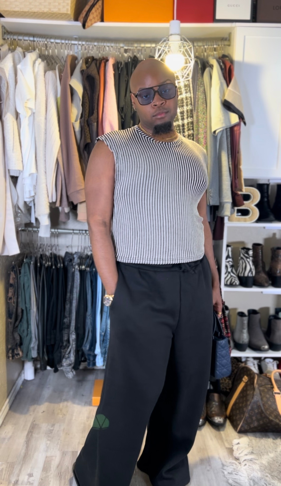 Cropped Elevated Knitted Strip top, wide leg sweats🖤

#LTKFindsUnder50 #LTKMens #LTKStyleTip