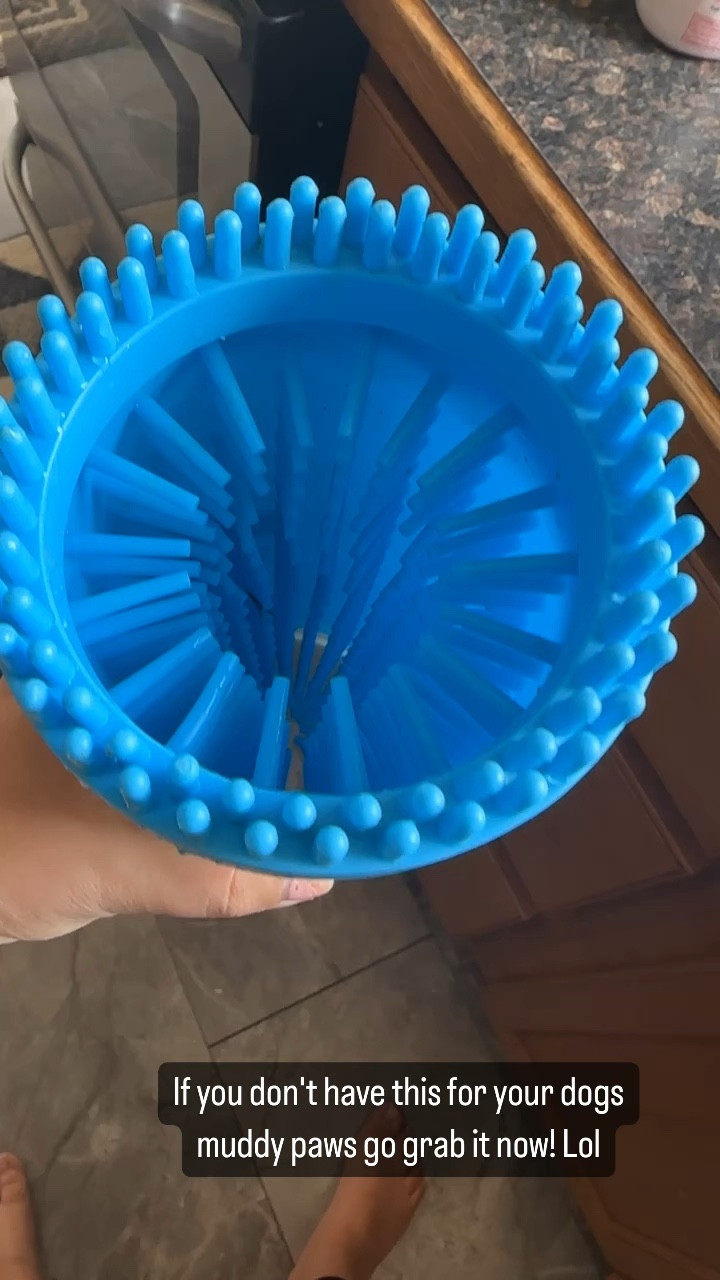 This dog paw washer is a must for the muddy season! 

#LTKfamily #LTKfindsunder100 #LTKGiftGuide