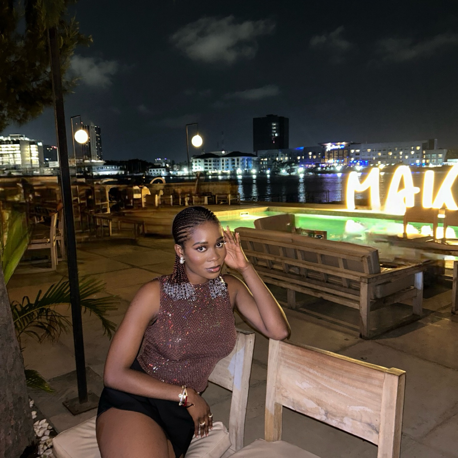 A warm summer’s evening. #sparklytop #blackskort #skort 

#LTKtravel #LTKSeasonal #LTKparties