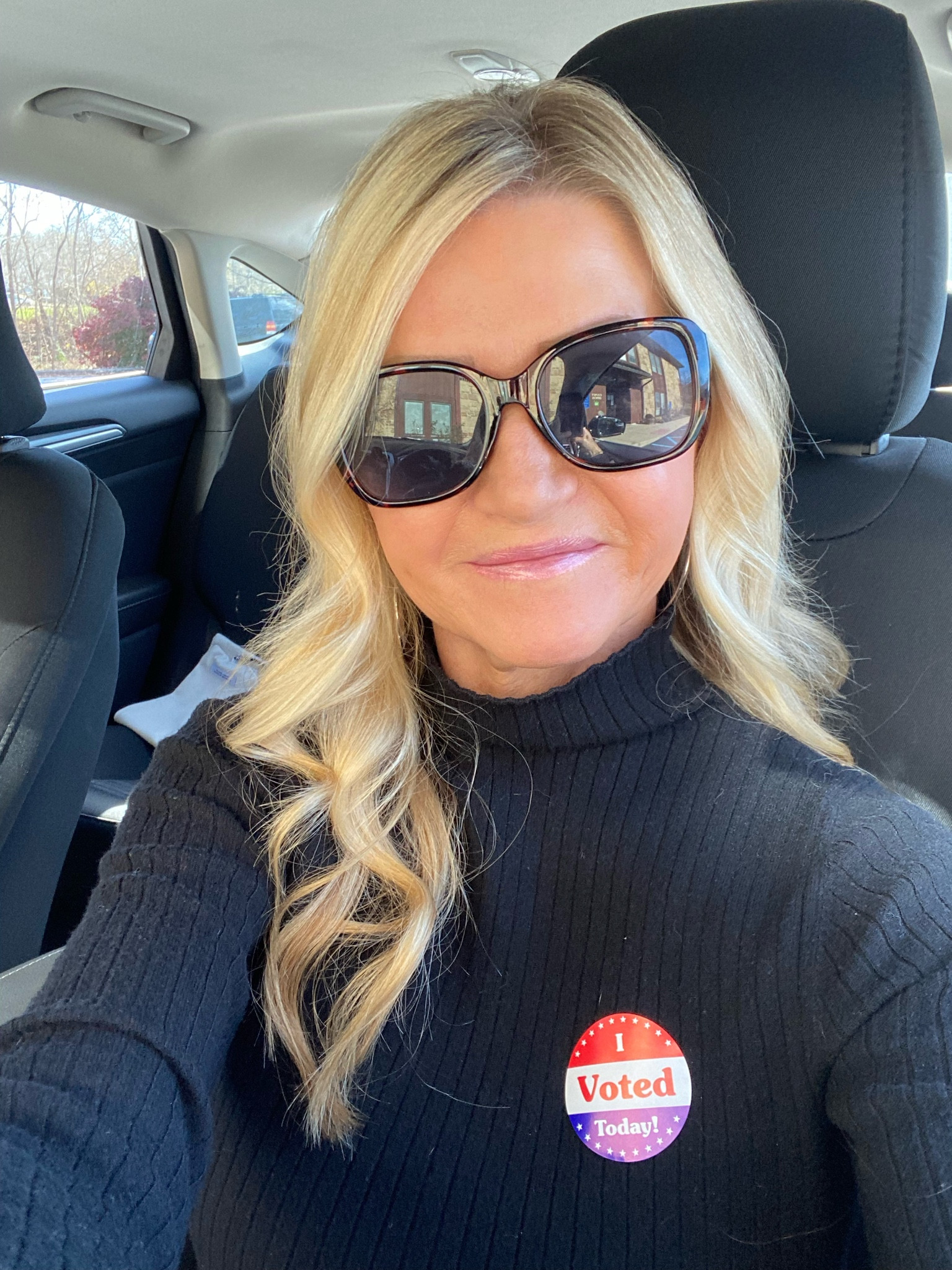 This is what 60+ looks like with this gorgeous foundation See my reel in Instagram @farmhouse40
This foundation is my dream come true in the makeup foundation world❤️ It helps my skin look amazing Great for any age but I think perfect for 40, 50 and 60+  

#LTKbeauty #LTKGiftGuide