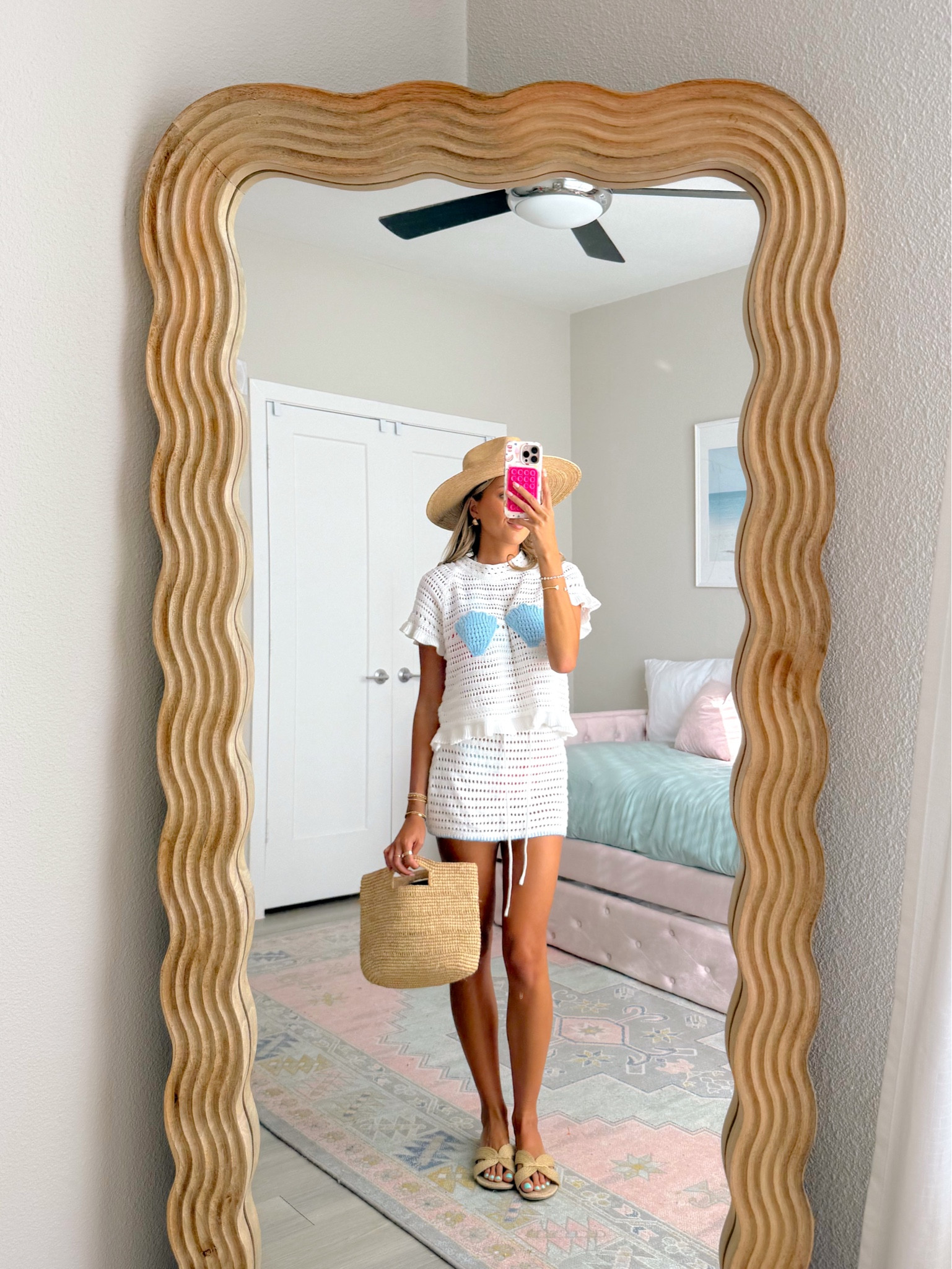 Bachelorette party outfit ideas for the “Last Toast On The Coast” theme 🌴🐚🥂 - bride to bes save this for while you’re planning / to send to your group for vacation outfit ideas 