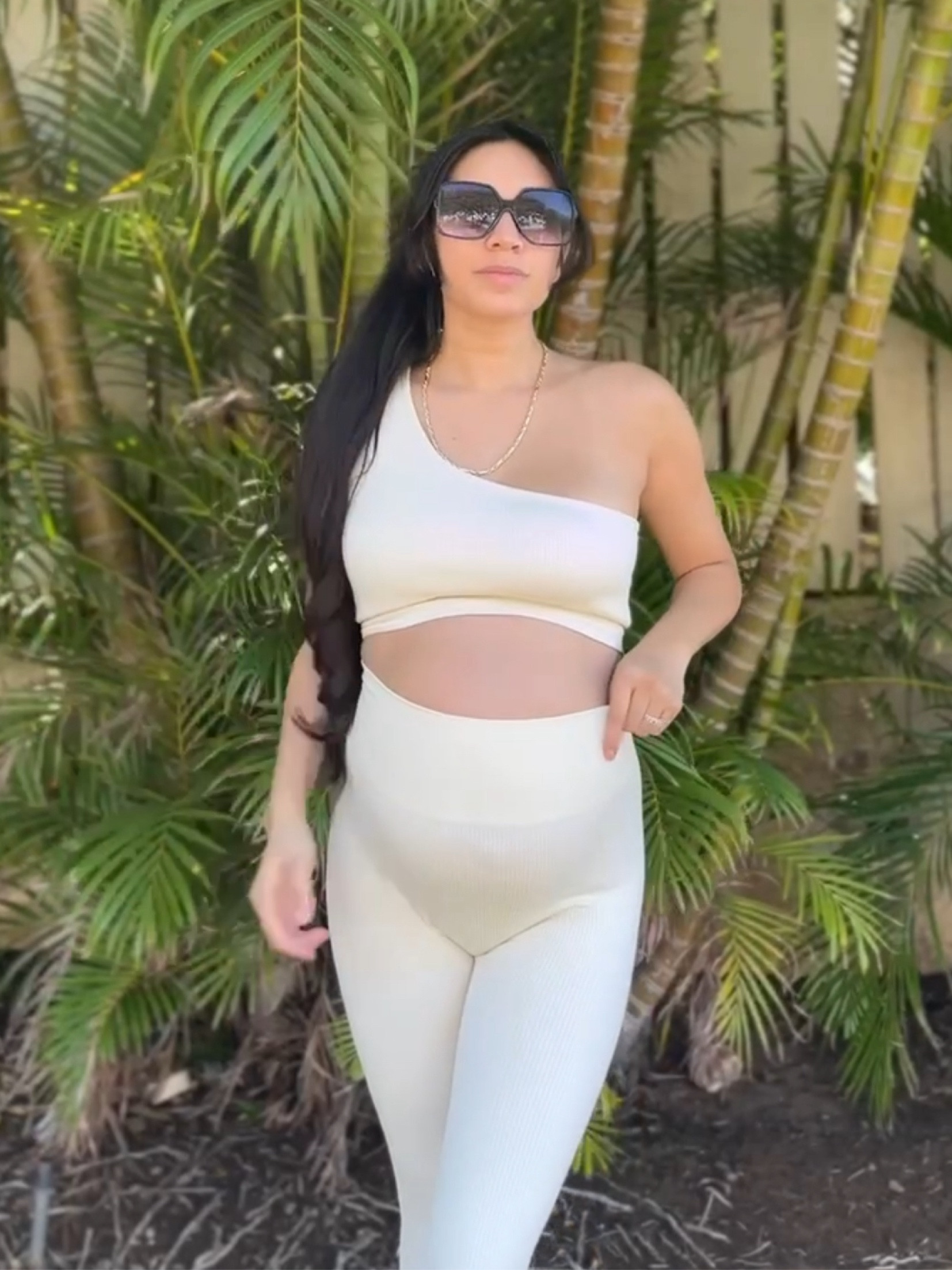 4 piece workout outfit 

#LTKActive #LTKstyletip #LTKfitness