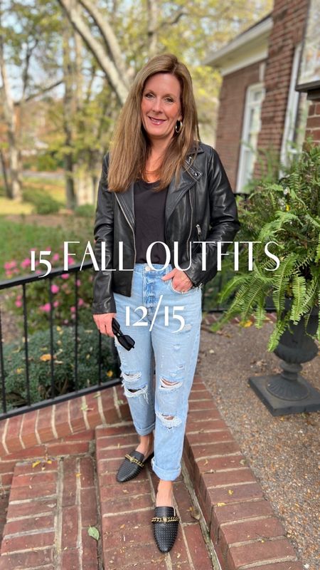 🍂 15 Fall Outfits🍂

Day 12/15… Love this easy and edgy look on SEB! Pair your leather jacket with some distressed jeans and pretty mules. Don't you love the black paired against the light denim? SO good!

#LTKstyletip #LTKSeasonal #LTKshoecrush