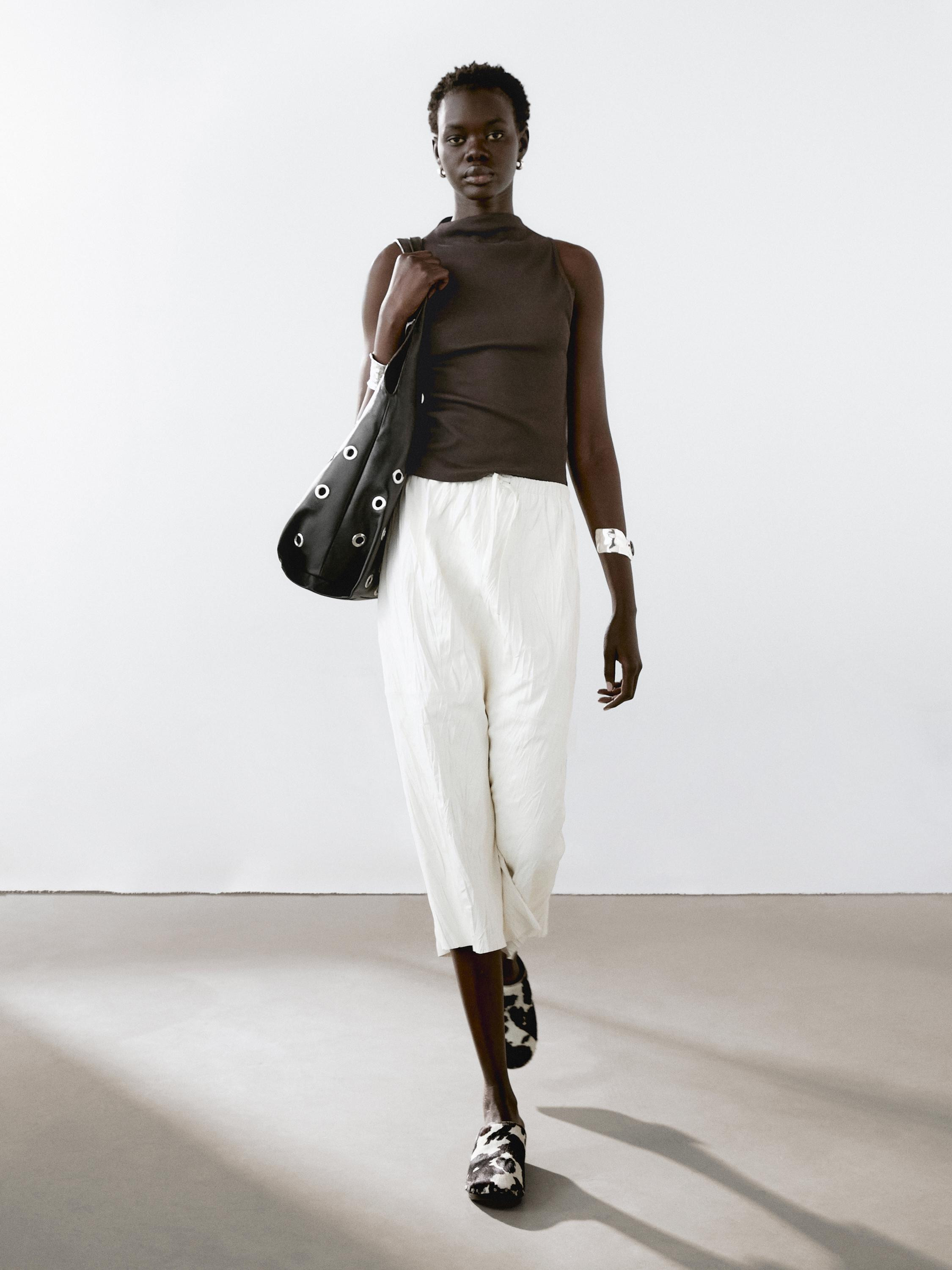 Ribbed knit funnel neck top | Massimo Dutti UK