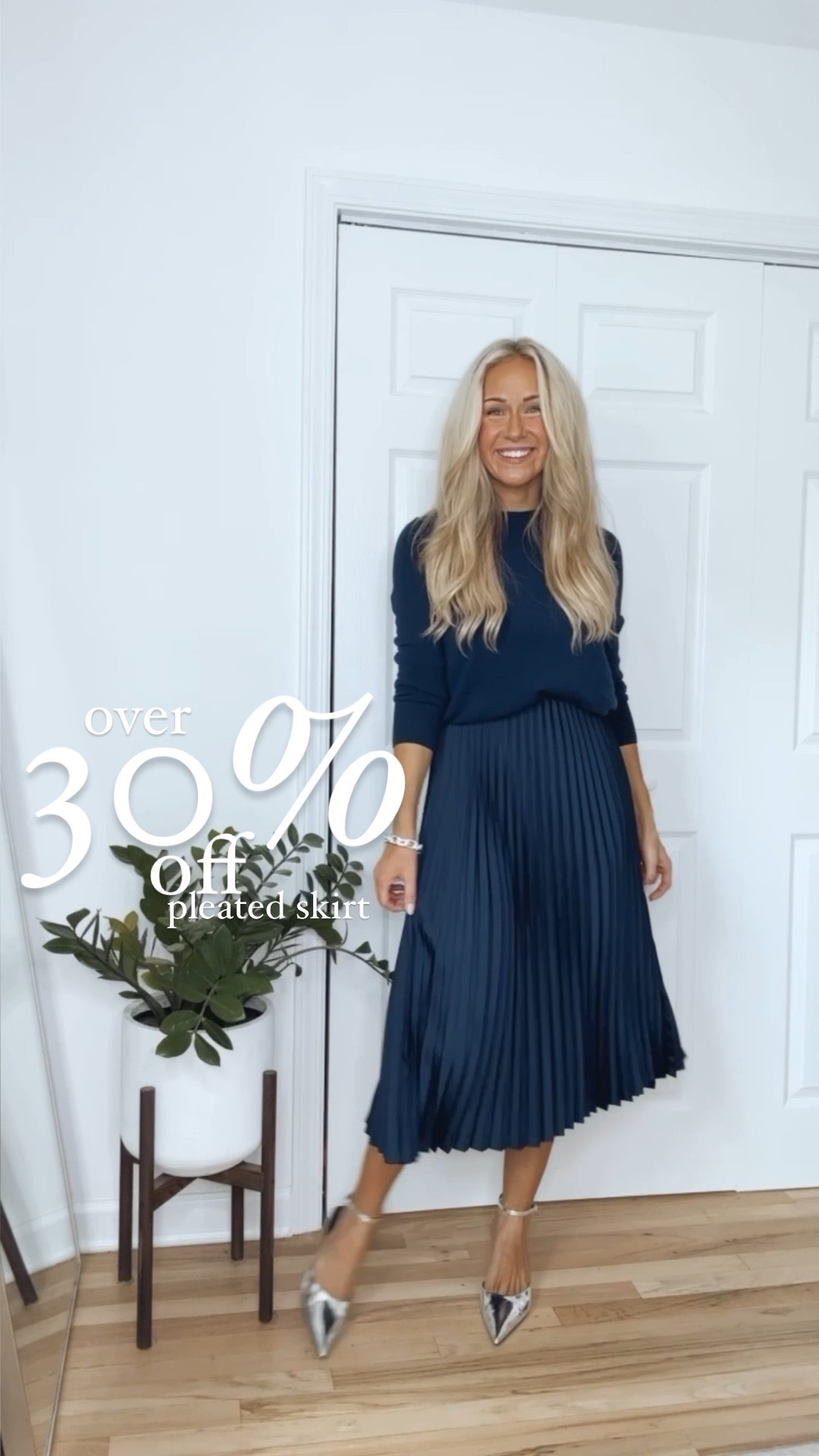 Pleated skirt on MAJOR sale today!🙌🏼

#LTKsalealert