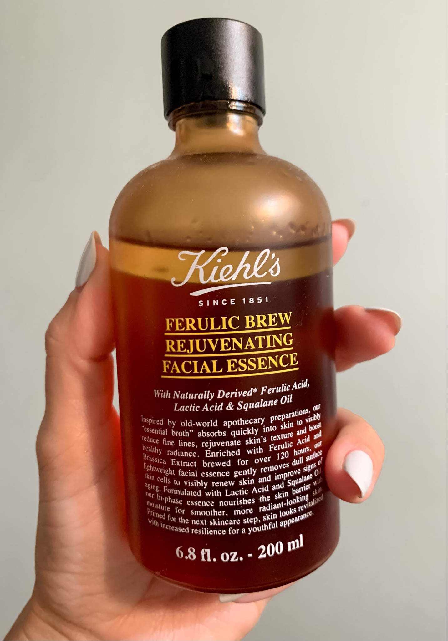 the brew I never knew I needed until my husband bought it 🙃
seriously! my husband thought we needed this, and he was not wrong! 

An antioxidant facial treatment fortified with Ferulic & Lactic Acids (AHA) to boost glow, smooth skin's texture, & reduce fine lines ✨ apply on clean skin before other serums or moisturizer 


Kiehl’s 25% off site wide !!
Code: LTK25
Promo ends September 20 

#LTKSale #LTKbeauty #LTKmens