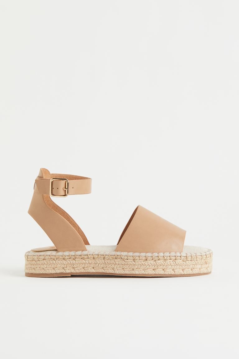 Espadrille sandals in canvas with open toes, a wide foot strap with an embroidered motif at top, ... | H&M (US + CA)