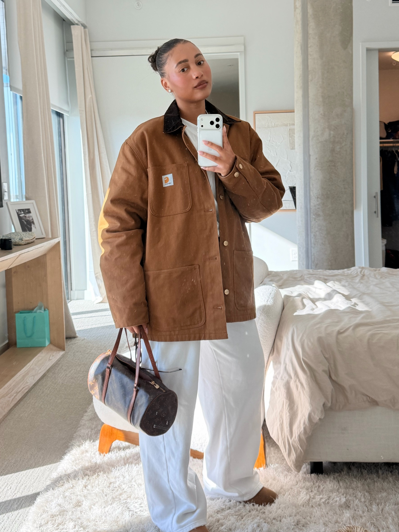 He laziest but cutest outfit (stolen from my husbands closet) 🤍🤎

#LTKootd