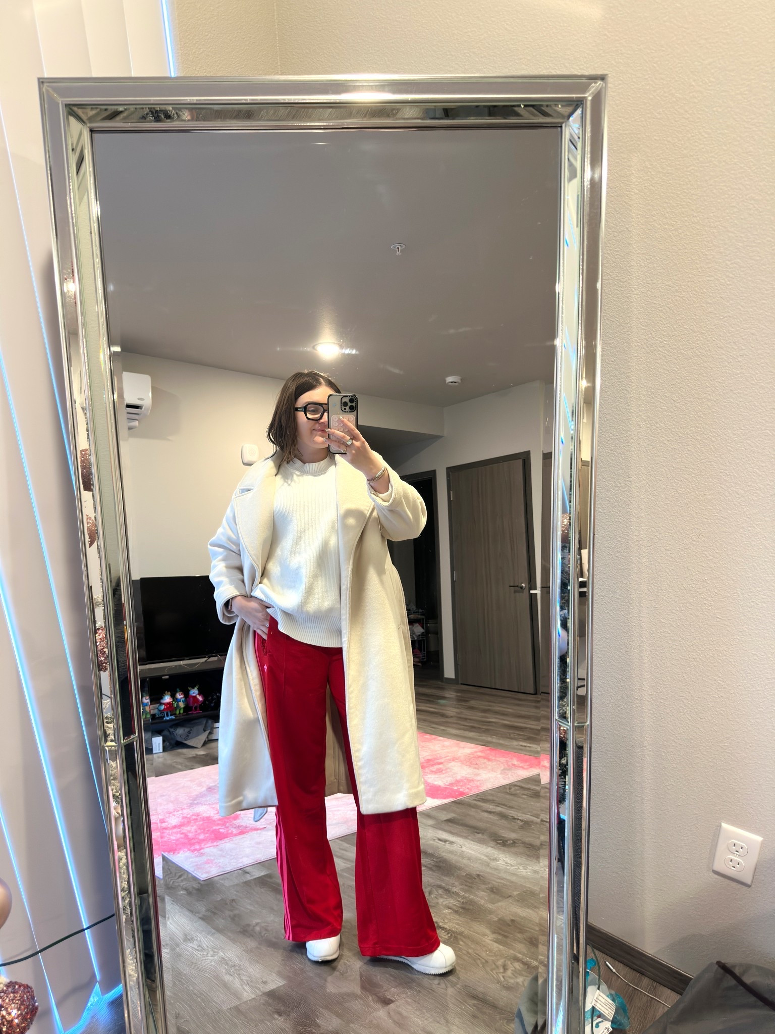 Comfiest work from home outfit! Wore these pants out and kept getting “Lauren where are they from??”

I’m wearing a L coat and pants, size S sweater and size 9 sneakers

#LTKootd #LTKWorkwear #LTKMidsize