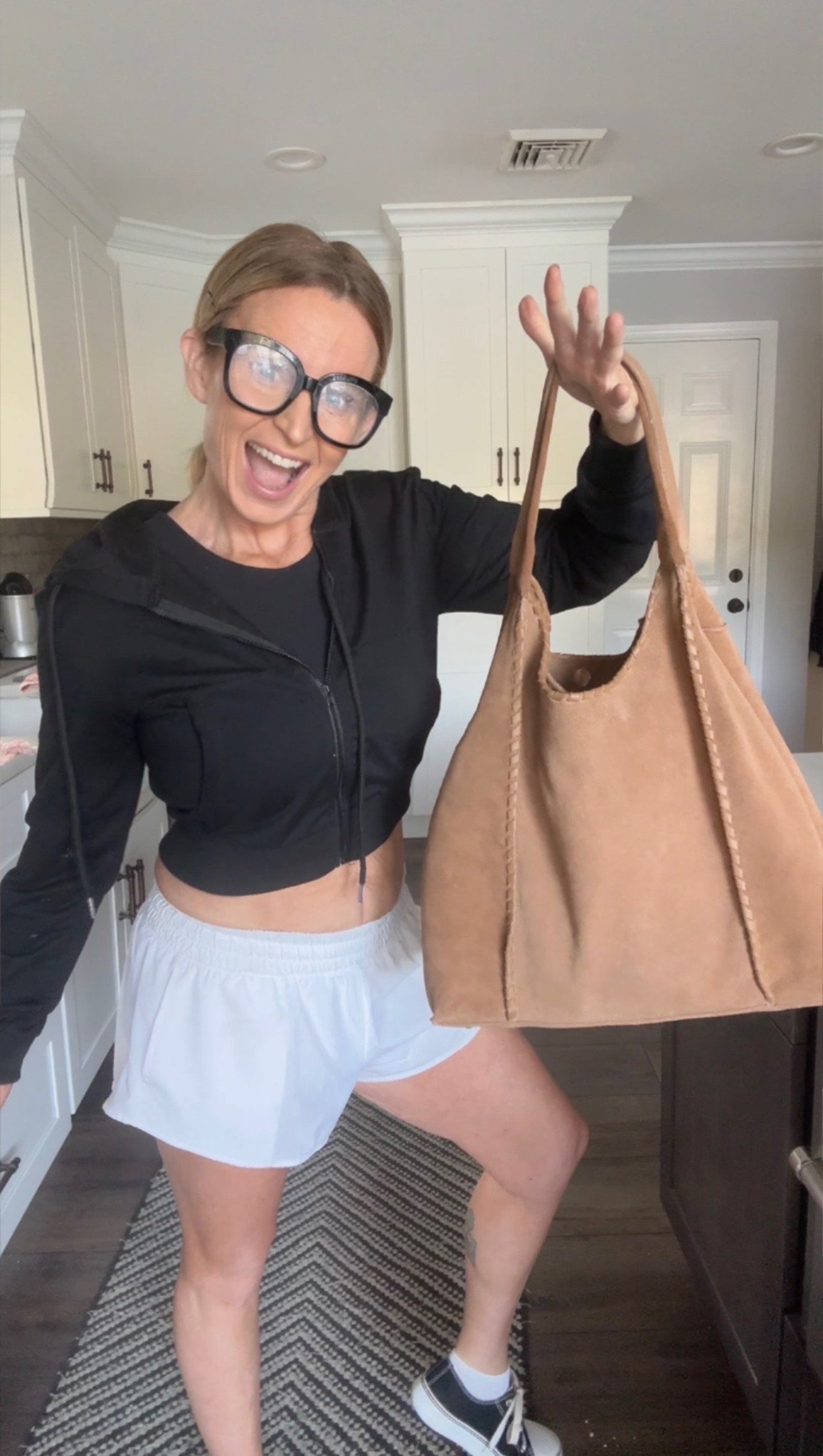 Fall 🍁 Must Have Oversized Bag!! 


#LTKItBag #LTKFindsUnder100 #LTKSeasonal