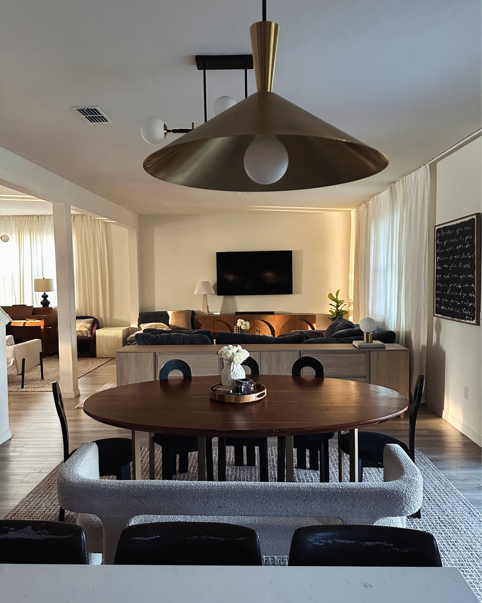 Shop our great room! 



#LTKStyleTip #LTKHome