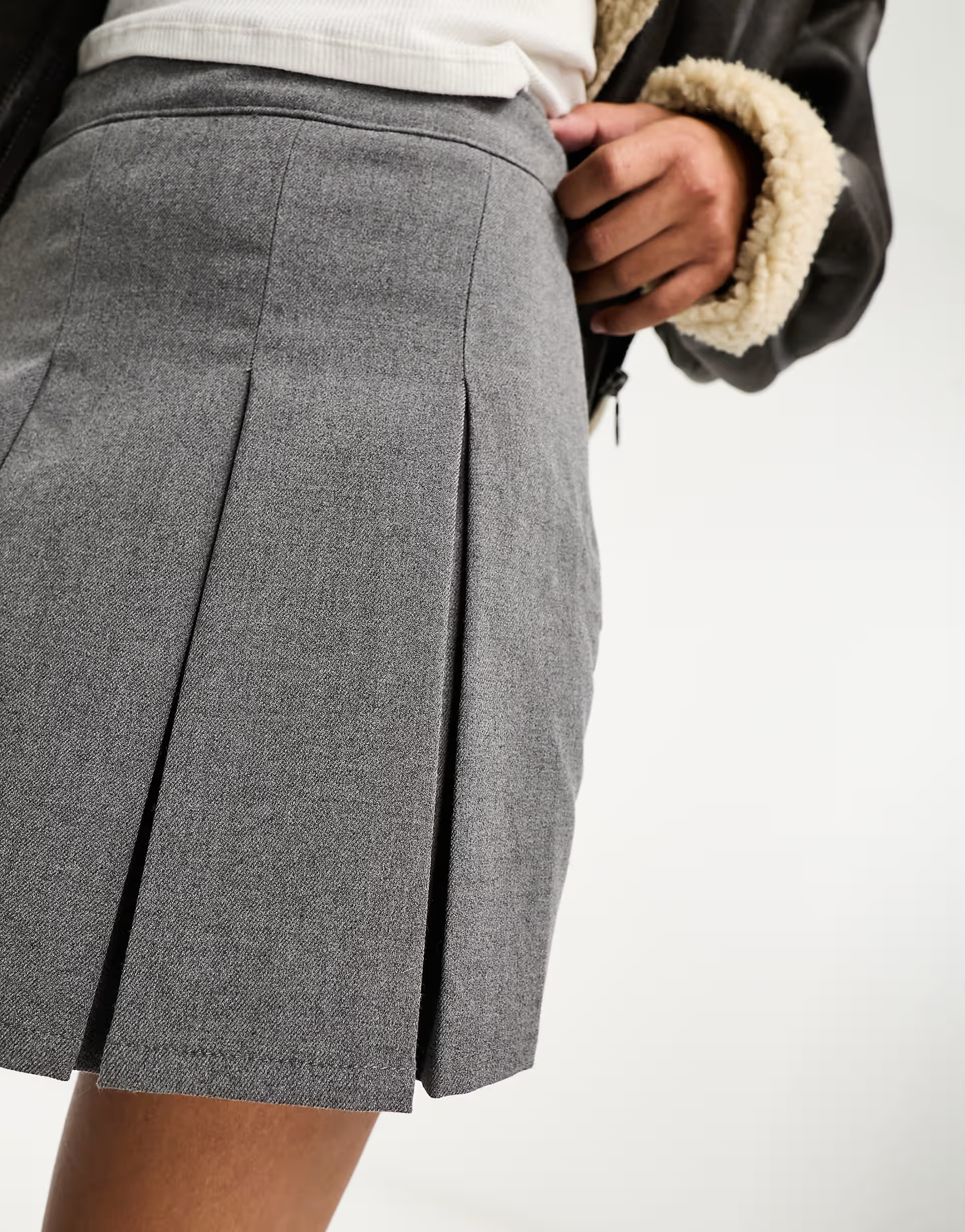 Hollister knitted skater skort in grey | ASOS (Global)