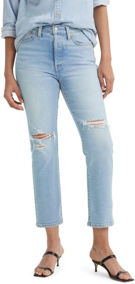 Levi's Women's Premium Wedgie Straight Jeans | Amazon (US)