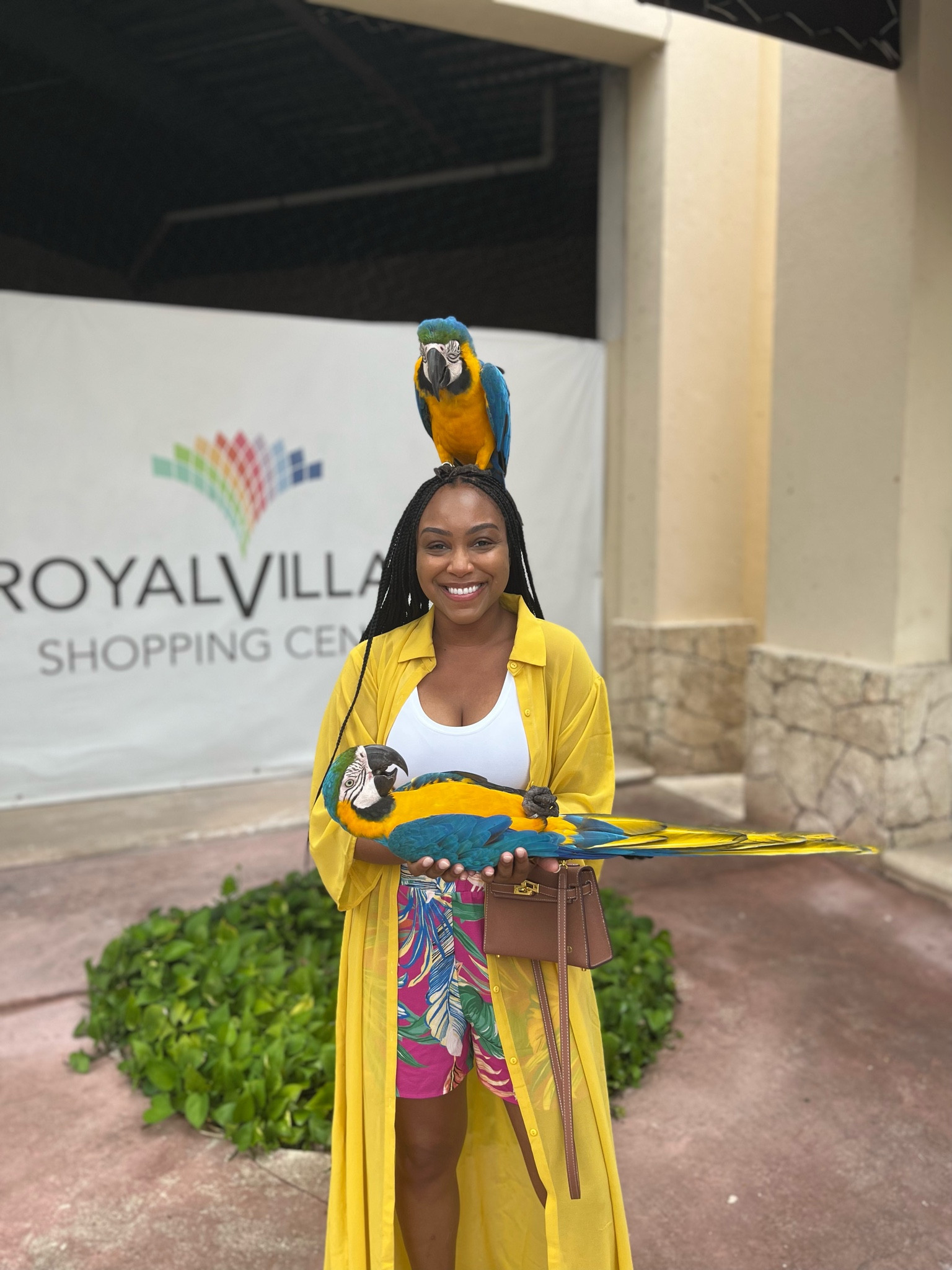 Relaxed beach outfit 🌴

#LTKtravel #LTKSeasonal #LTKunder50