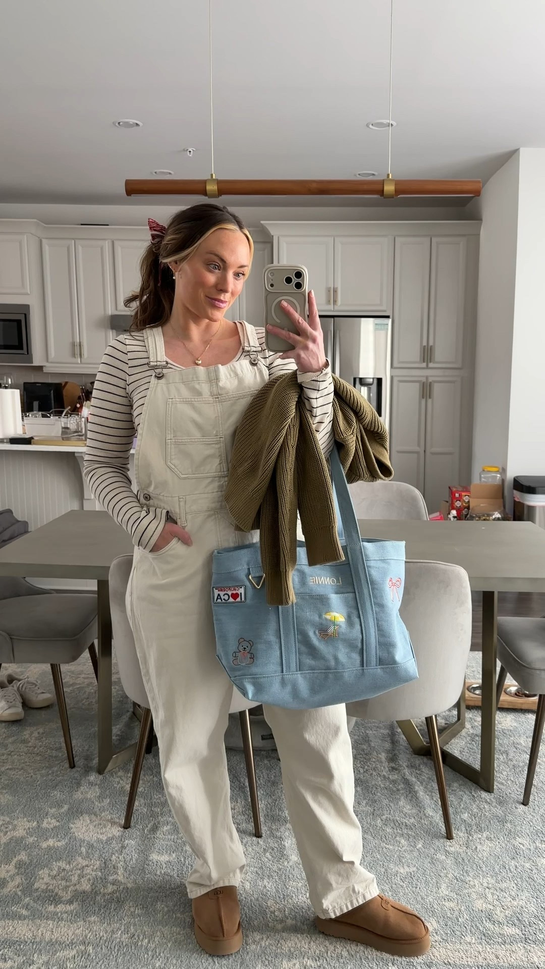 Casual everyday outfit, easy mom outfit 

#LTKootd #LTKMidsize #LTKmomlife