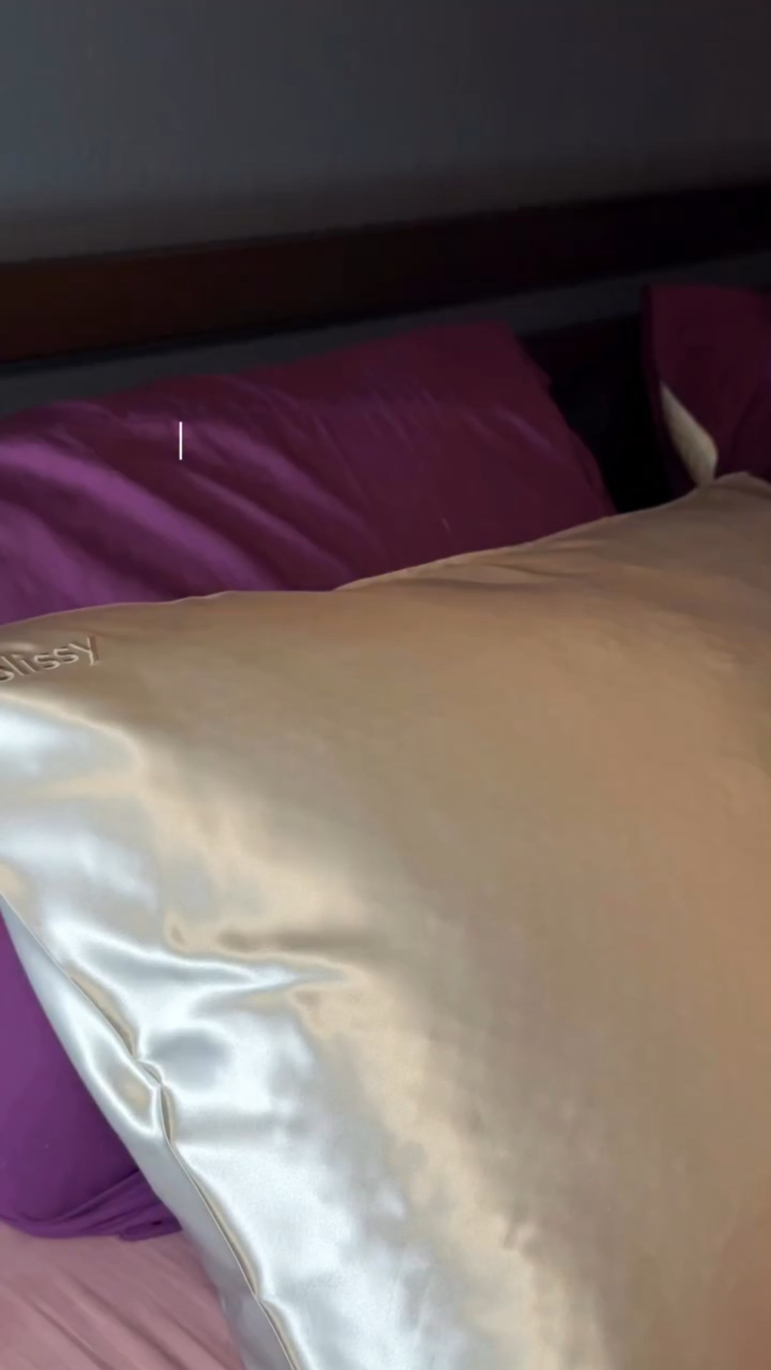 Lately, I’ve been trying to romanticize my nights a little more — slow skincare, cozy blankets, and my Blissy silk pillowcase. It keeps my skin hydrated, my hair smooth, and honestly just makes my bed feel luxury hotel level. ✨ @blissybrand 

If you’ve been wanting to upgrade your sleep setup, here’s my link: https://blissy.com/?rfsn=8877837.2c4a2a

Use code: wellnesswithmonette 
for a little something off 🤍

Tag someone who loves a good nighttime ritual ✨

#BeautySleep #SilkPillowcase #Blissy #NighttimeRoutine #CozyAesthetic #MulberrySilk #HaircareRoutine #GlowingSkin