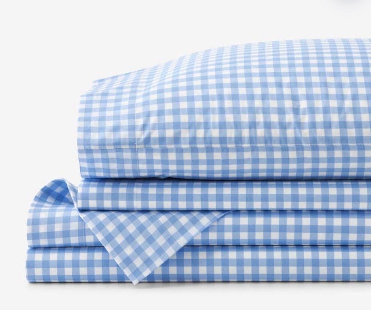loving this organic cotton sheet set, comes in different colors, and save 30% by using code SPRING26
