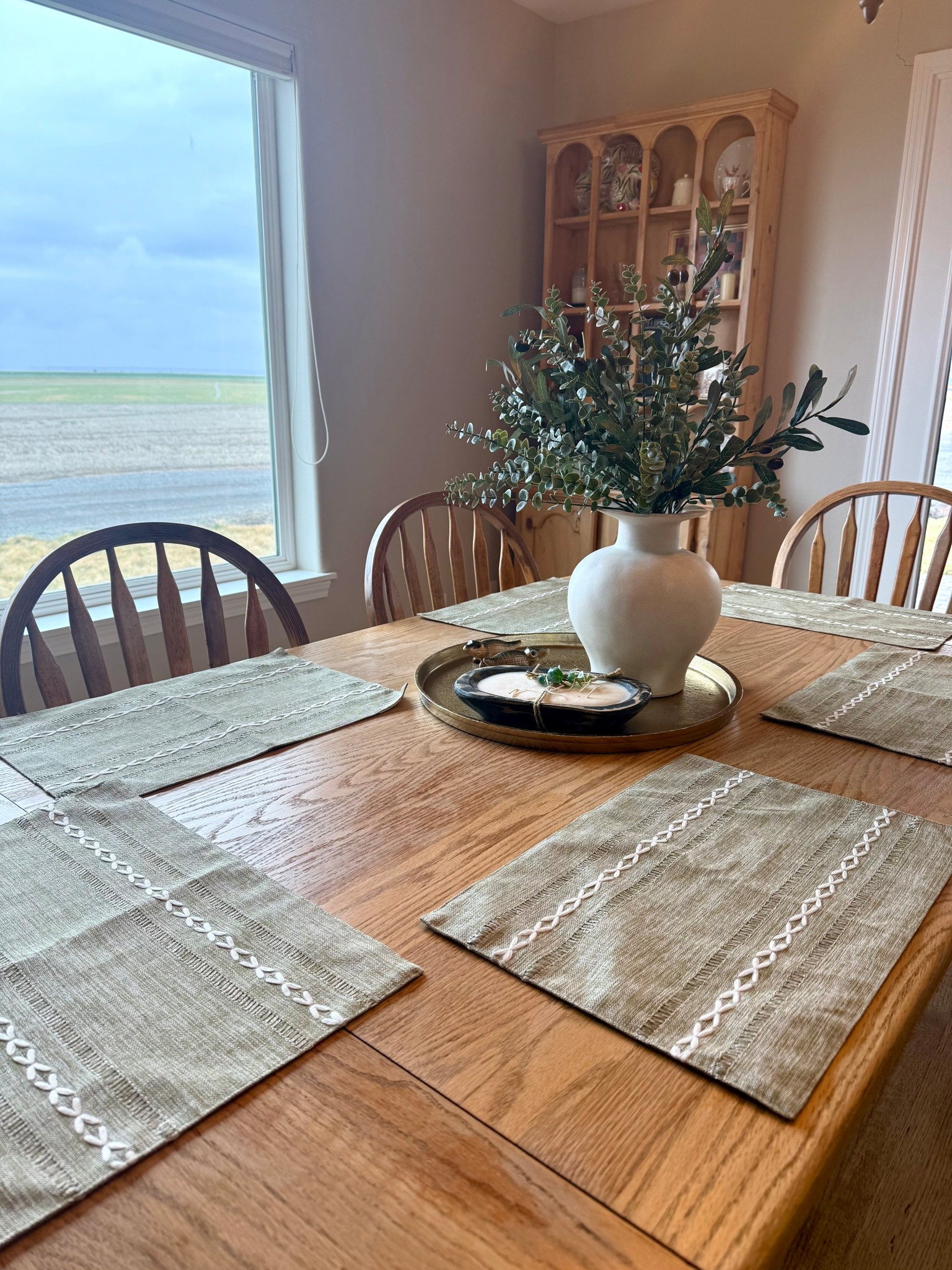 Dining room coming together🤍

#LTKHome