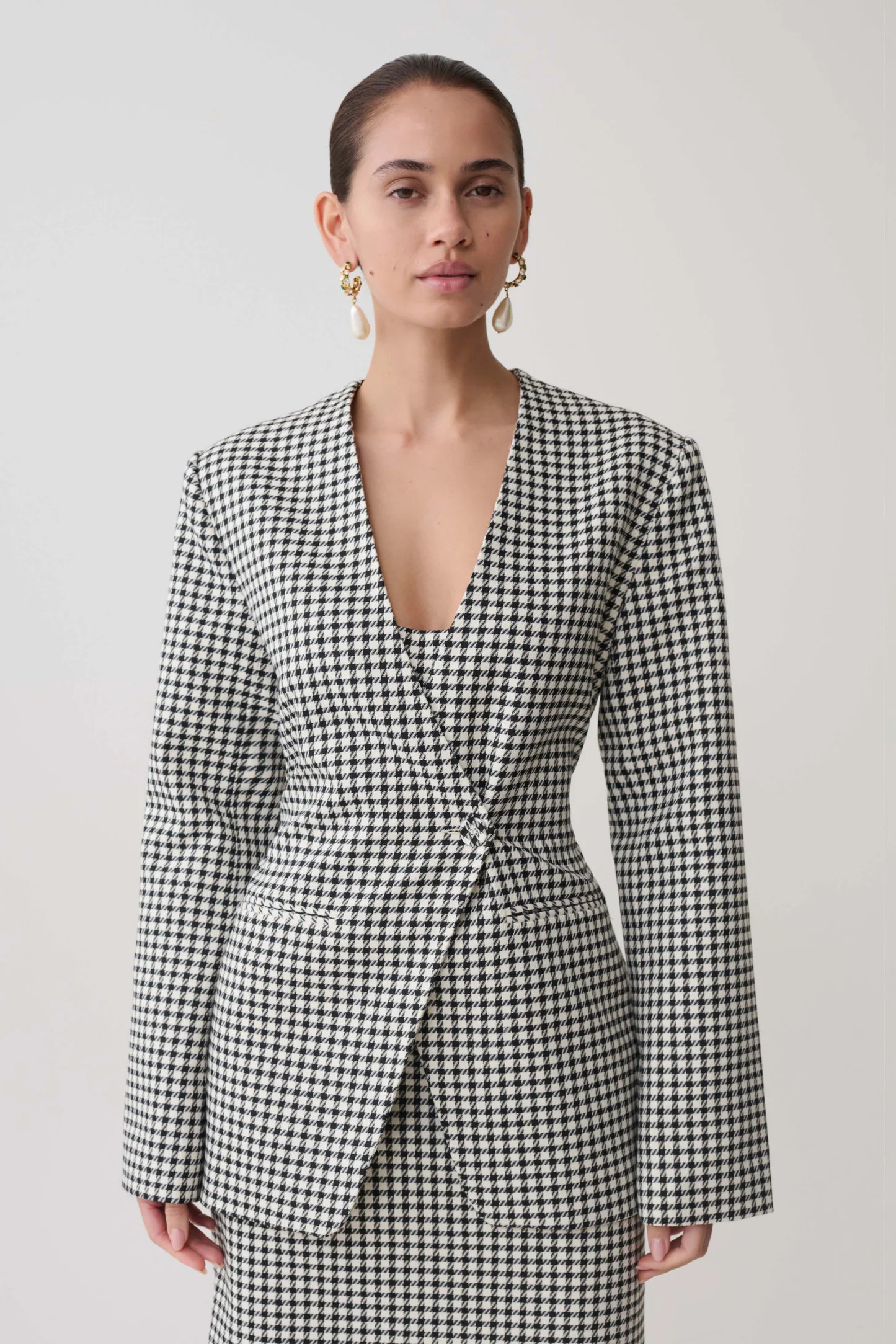 Darcie Drop Shoulder Suiting Blazer - Houndstooth | MESHKI US