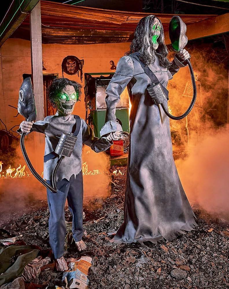 Spirit Halloween 5 Ft 7 In Doomsday Duo Animatronic, Indoor Decoration | Amazon (US)