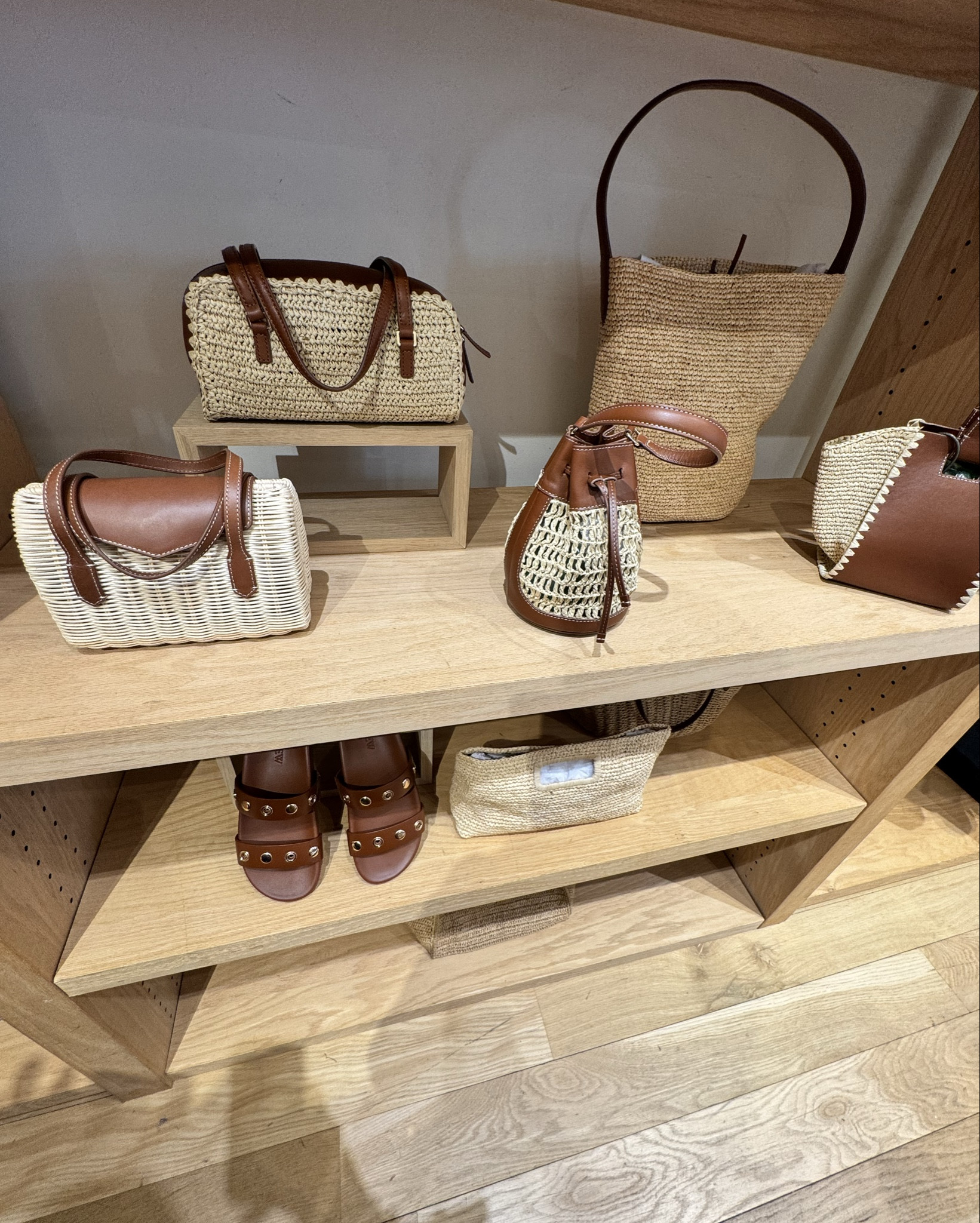 Summer bags ready to go!!! 

🔎 summer bags, spring bags, raffia bags, woven bags, straw bags, beach bags, vacation bags, bags for vacation, bags for beach outfits, bags that work with beach outfits, styled with bags 