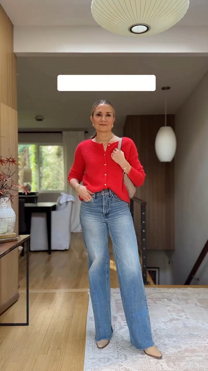 Comment SHOP for links! // Spring transition outfits I’ve been wearing recently!🌸

1️⃣ @pistoladenim wide legs are the perfect jean, 
2️⃣a crop trench is a must-have spring layer, 3️⃣ @aritzia Lodge pants for casual but polished (wearing a medium), 
4️⃣get the $50 @onequince jeans so you can splurge on the @sezane trench, 
5️⃣this @aritzia tee that I own in two colors & their Denim Forum jeans are what I’m reaching for daily, and 
6️⃣what I wore on Easter—the iconic @anthropologie Somerset dress (xxs). My pattern is last year but I’ve linked new patterns/colors I love. 

Comment SHOP and I’ll send outfit links to your DM! I’m 5’6” and wear small in tops and 26/2 in pants.

Follow LASTSEENWEARING on the @shop.ltk app to find everything we share!

https://liketk.it/66Hag
#ootdinspo #fashionover40 #over50style #casualchic #everydaystyle 
Spring outfit, work outfit, going out outfit, midi dress, graduation dress