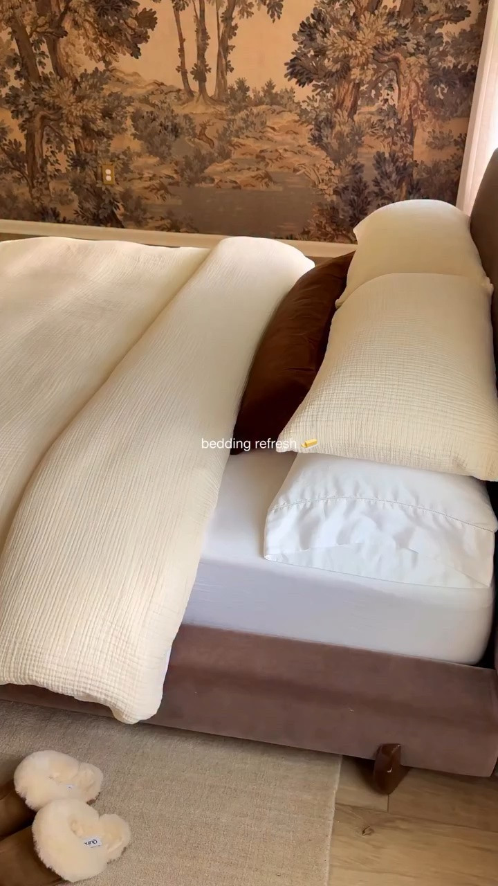new week, new bedding 🧺

beddingsets,beddingcollection beddingdecor,bedroomdesigns bedroominspiration

#LTKHome