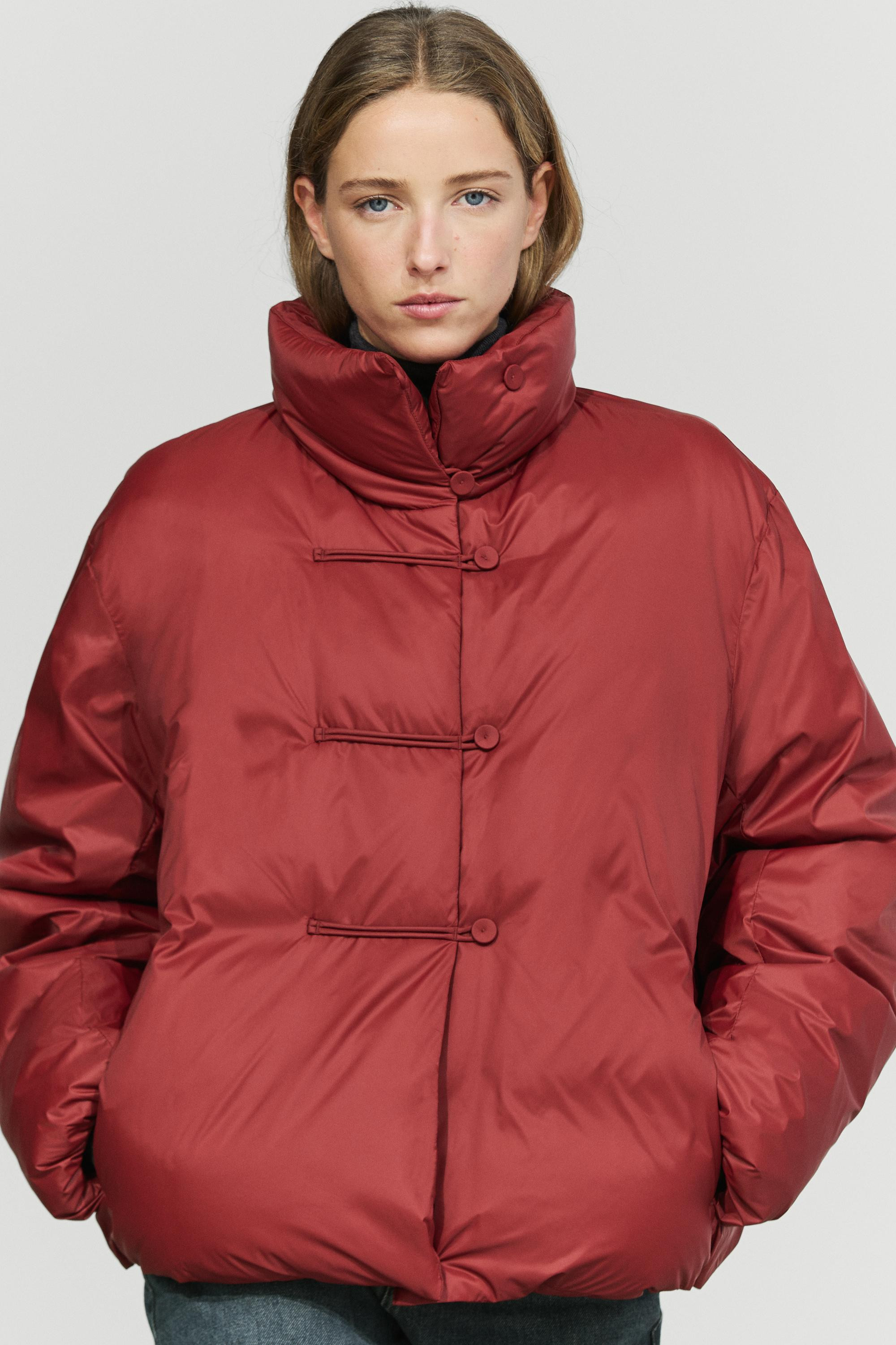 Piumino con dettaglio alamari | Massimo Dutti IT